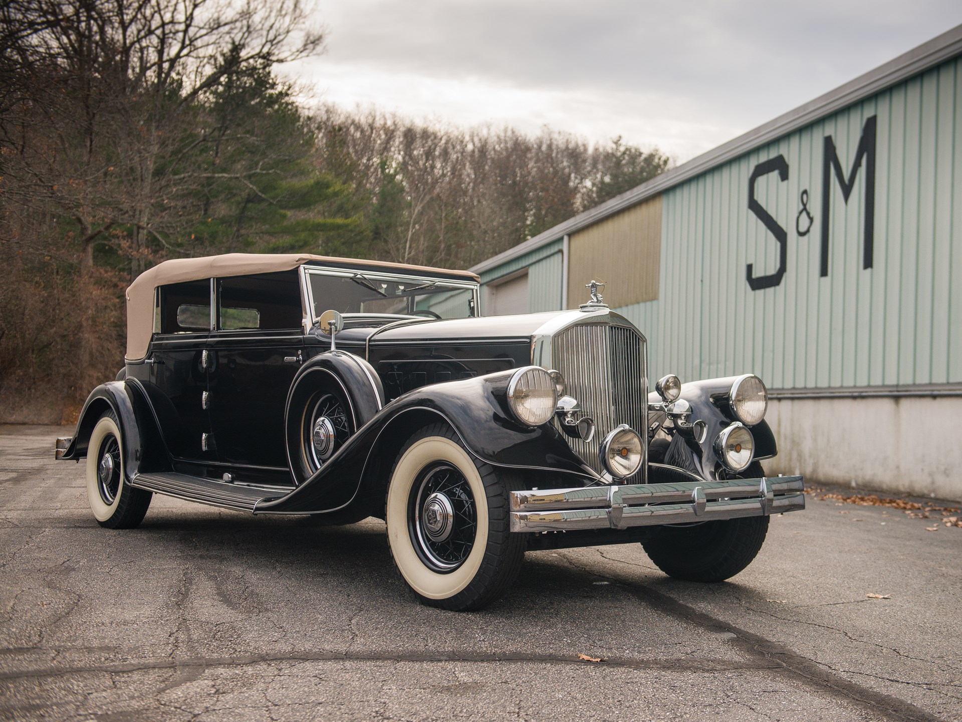 RM Sotheby S 1933 Pierce Arrow Twelve Convertible Sedan By LeBaron