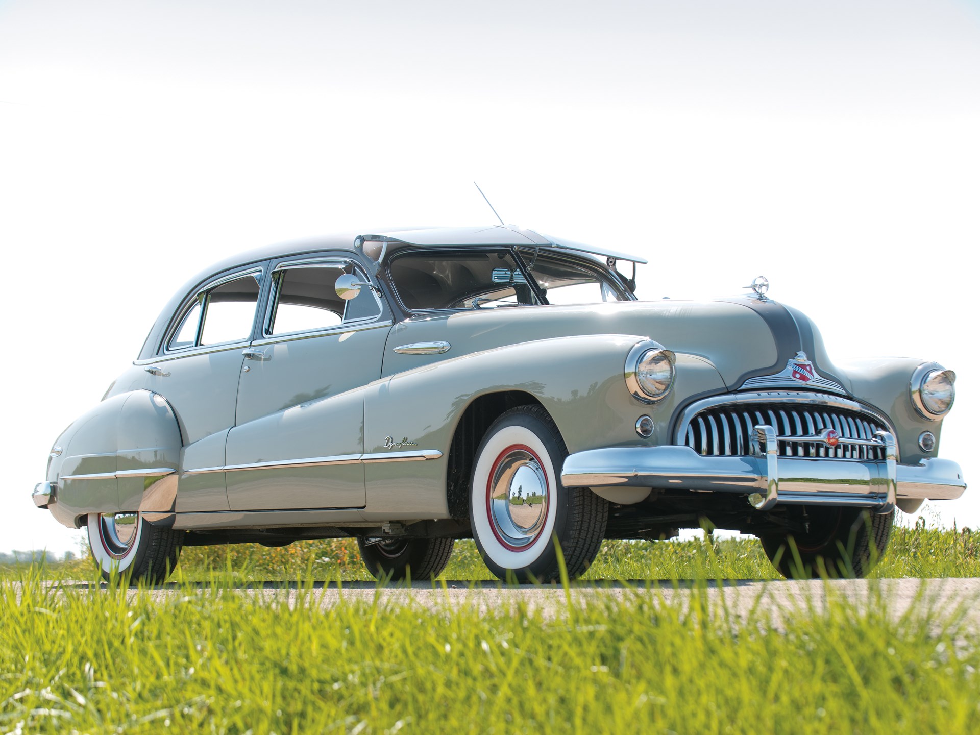 1948 Buick Roadmaster Sedan | Hershey 2012 | RM Sotheby's