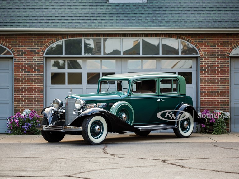 1933 Cadillac V-12 Five-Passenger Town Sedan by Fisher