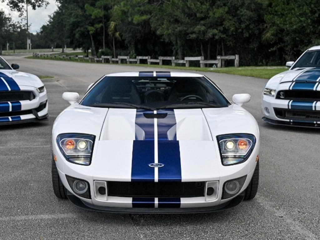 Trio of matchingliveried Fords offered at RM Sothebys Open Roads Fall online auction 2020