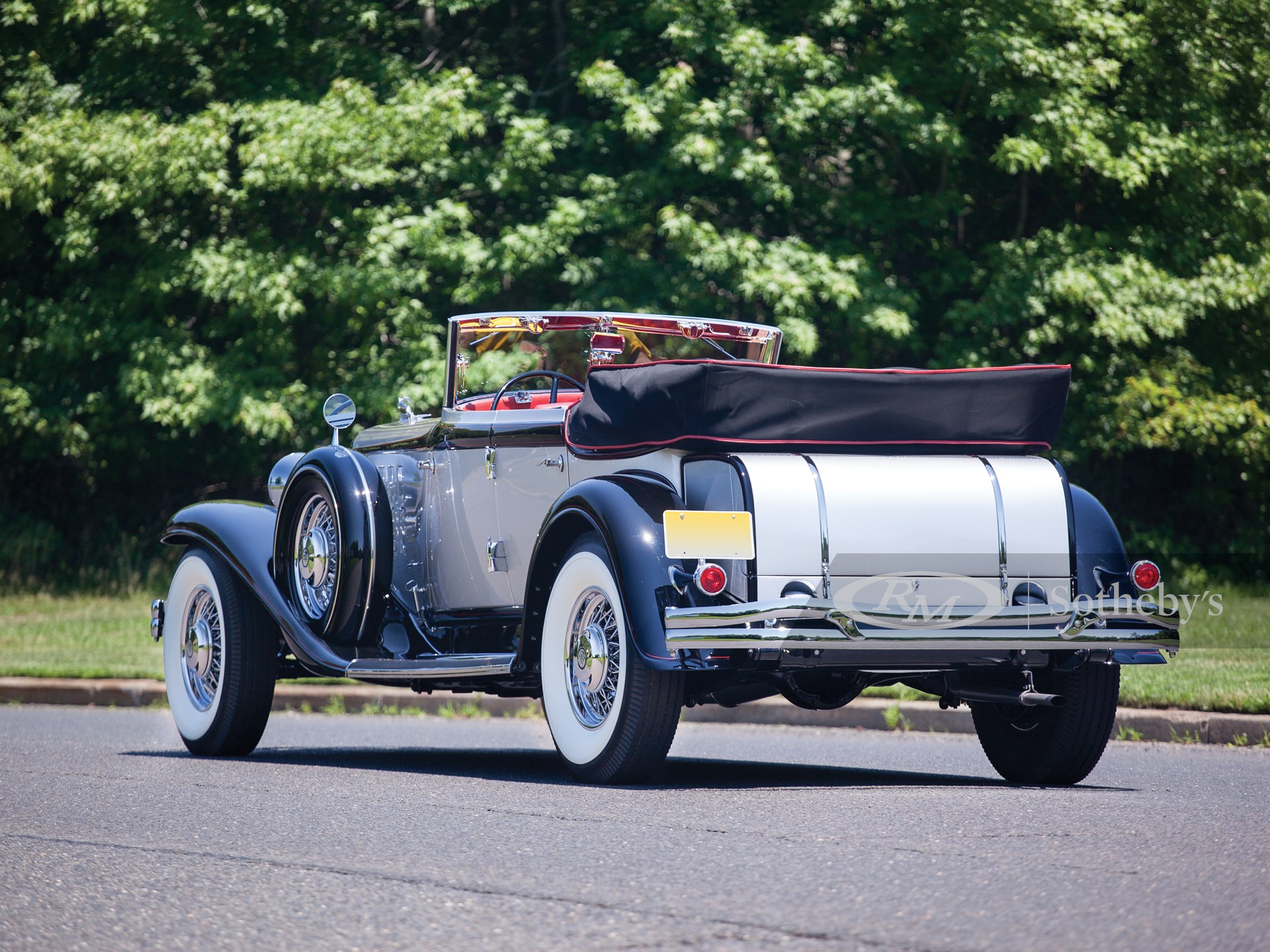 Chrysler Imperial Roadster 1932