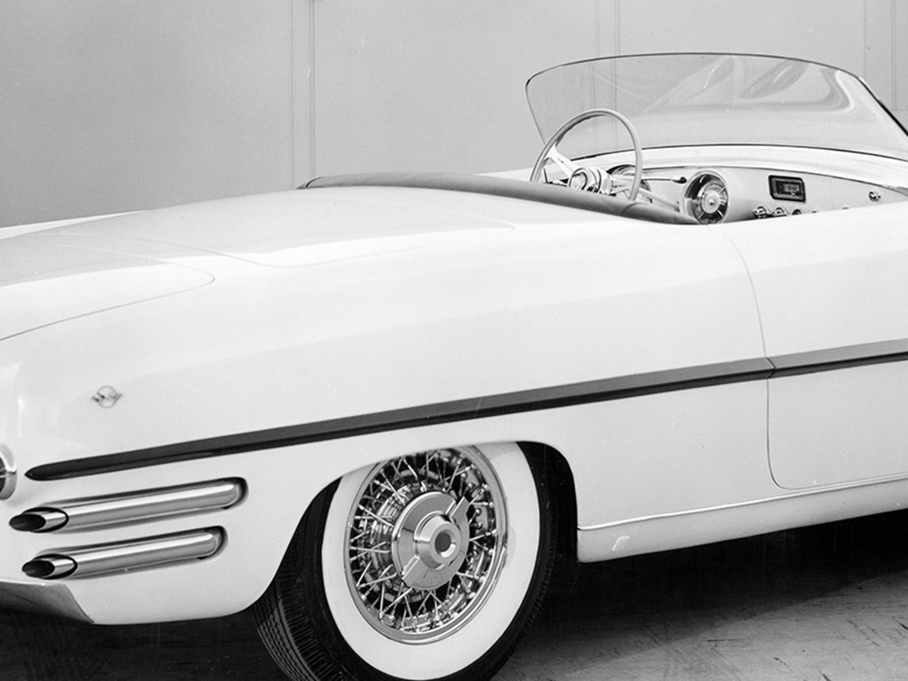 1954 Dodge Firearrow II by Ghia Offered at RM Sothebys Monterey Live Auction 2021