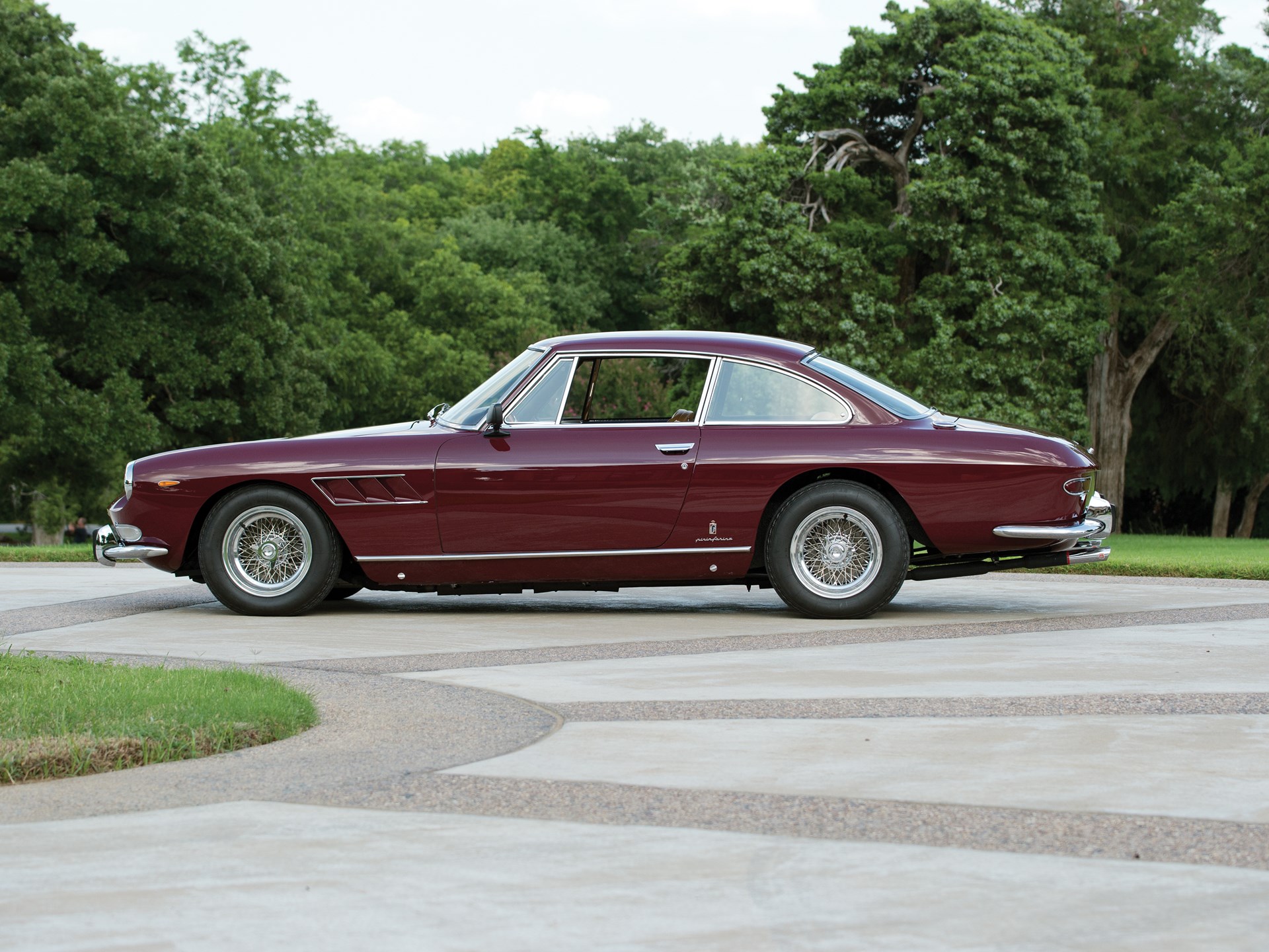 1966 ferrari 330 gt price