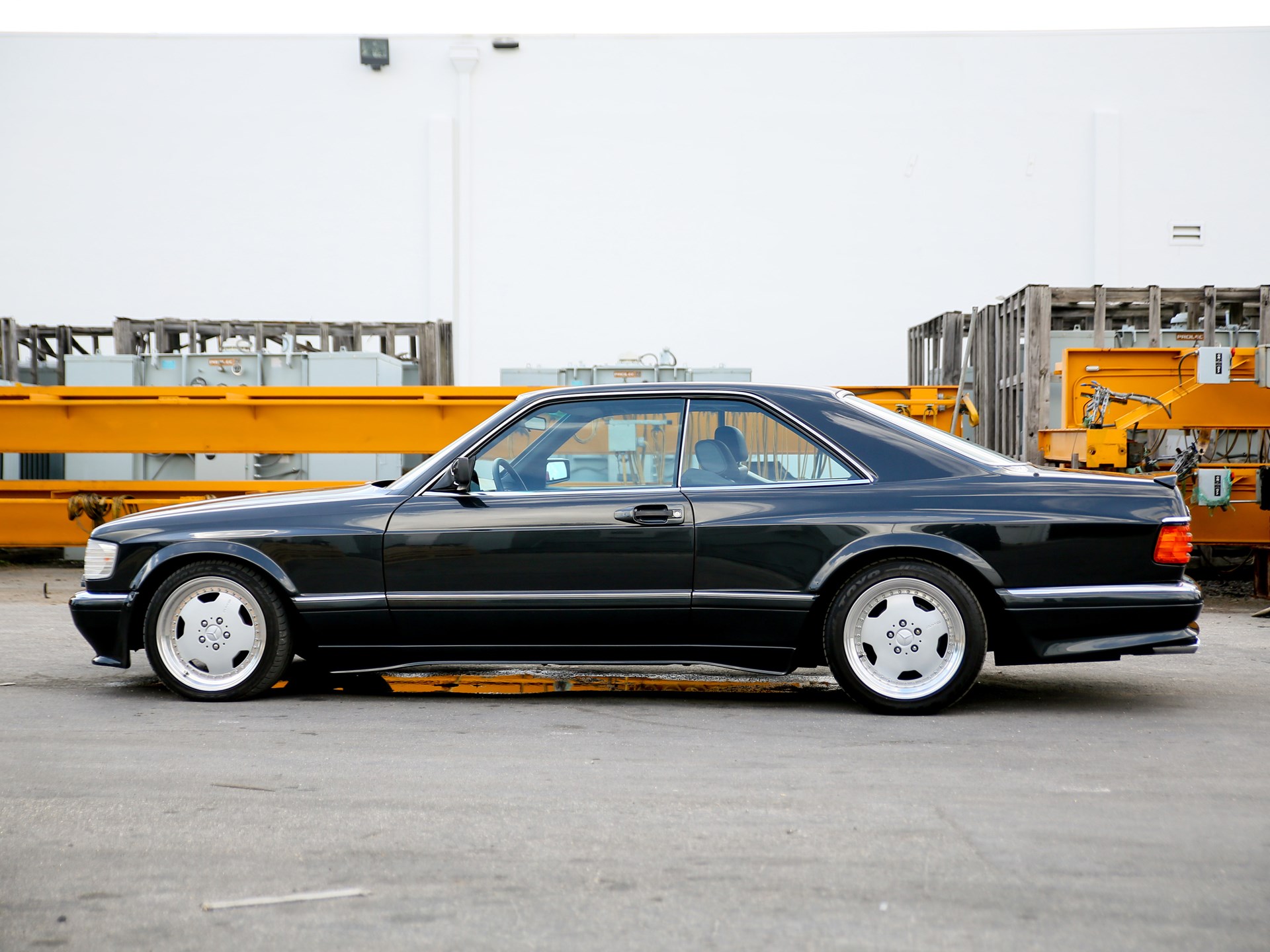 1990 Mercedes Benz 560 SEC AMG 6 0 Wide Body Amelia Island 2020