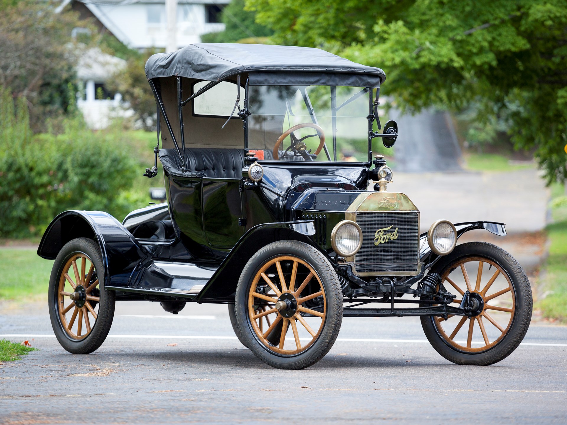 1915 Ford Model T Runabout Hershey 2014 RM Sotheby's