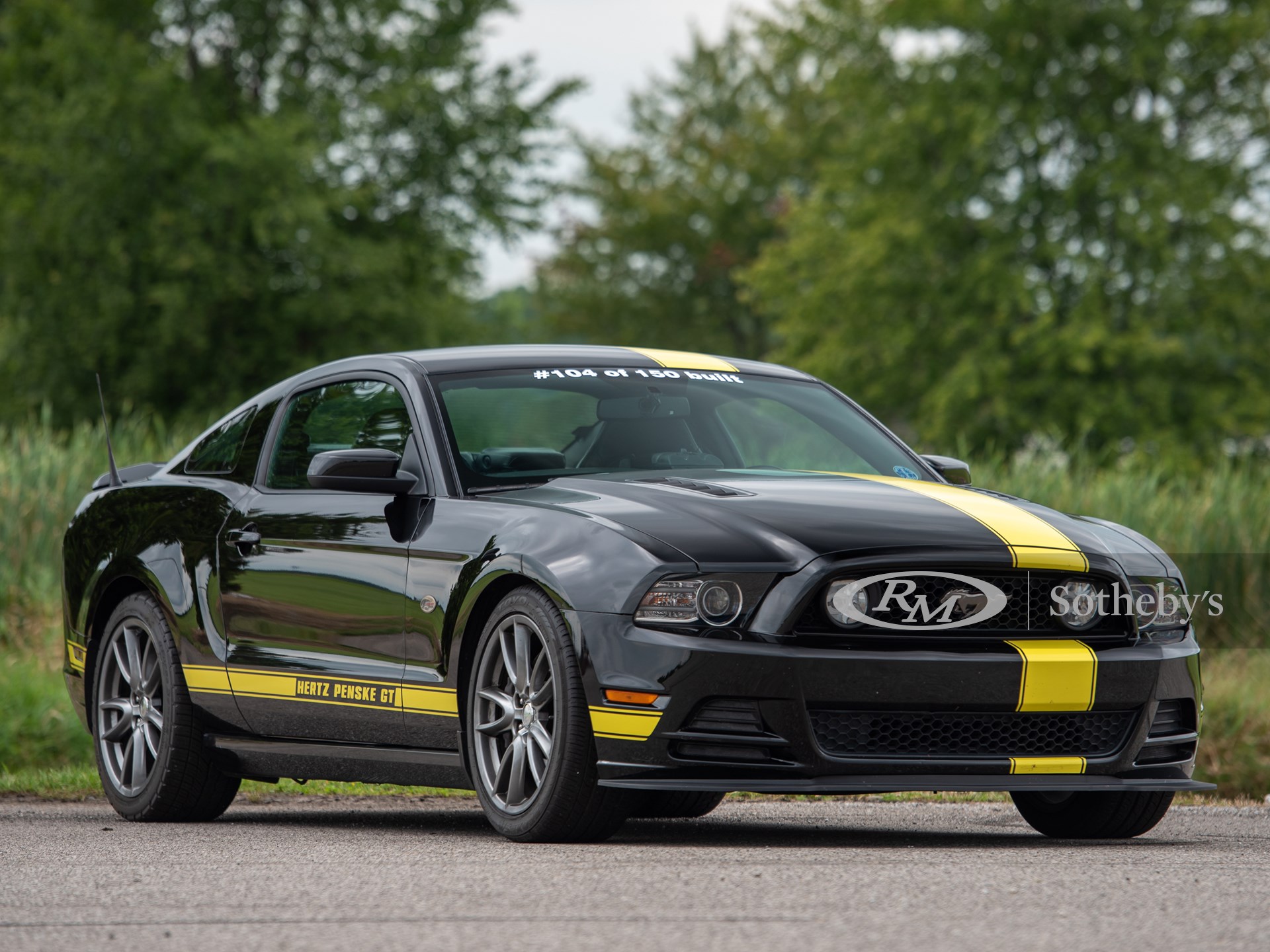 2014 Ford Mustang Hertz Penske GT  - 