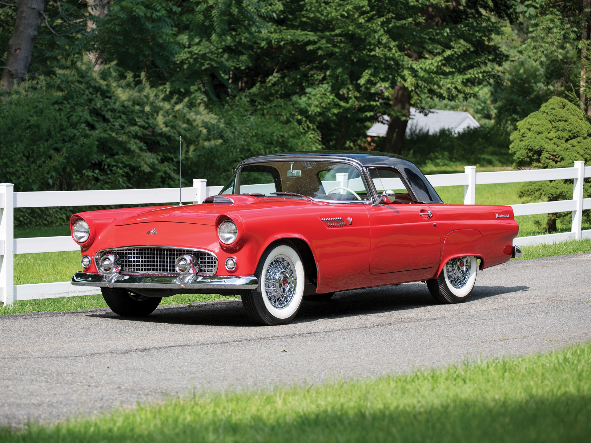 Ford Thunderbird 1949