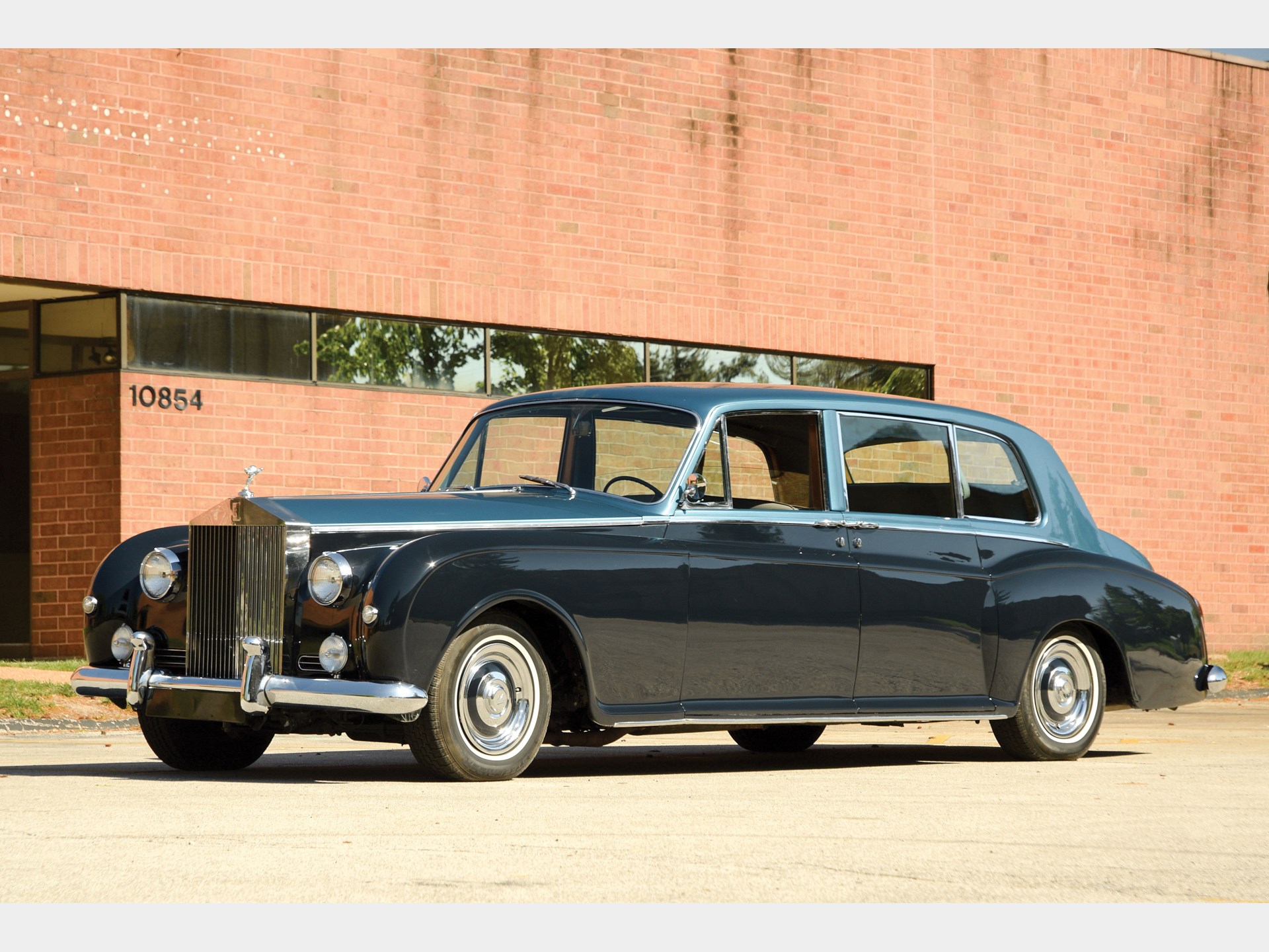 1962 Rolls-Royce Phantom V | California 2015 | RM Sotheby's