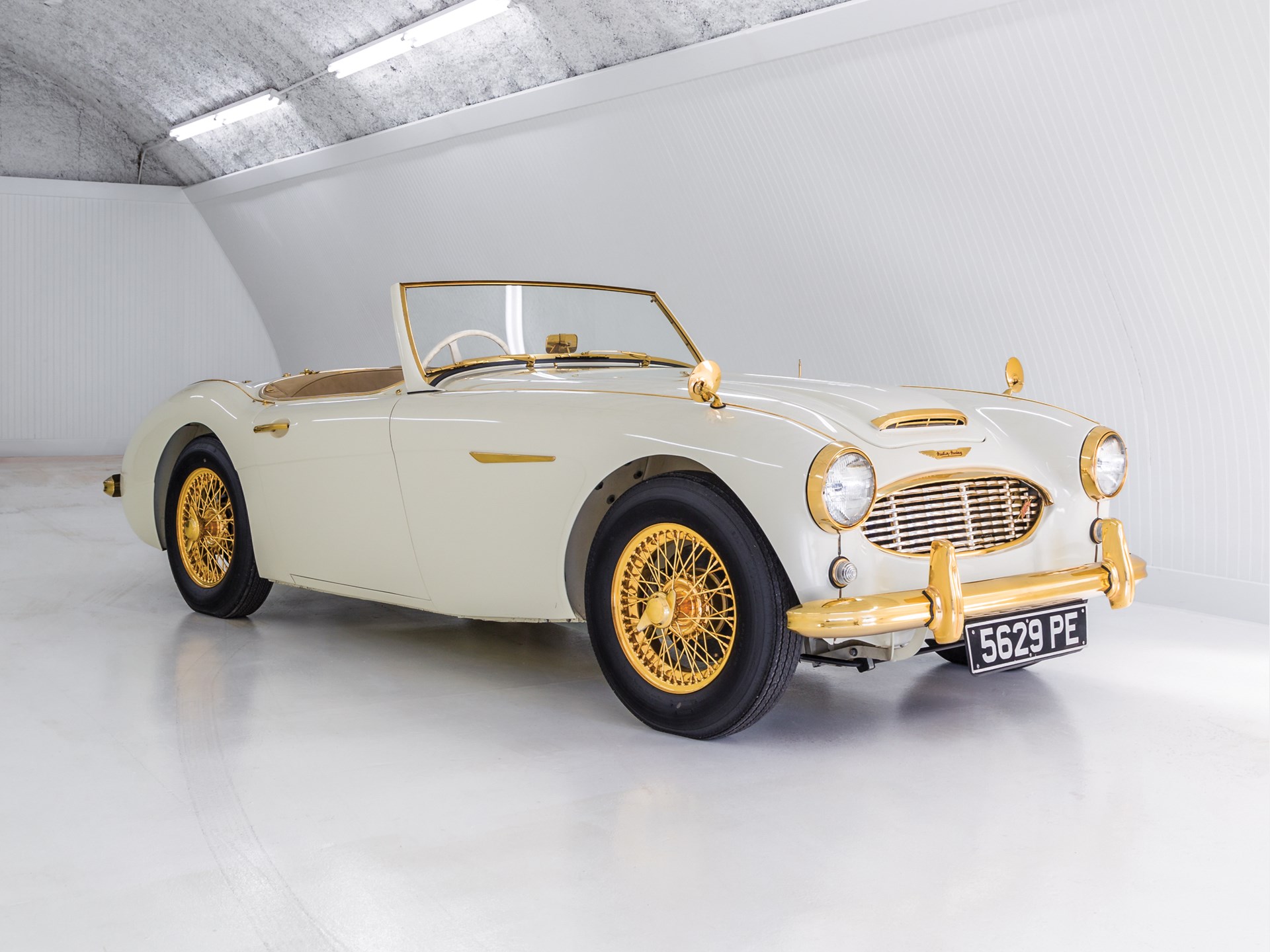 Austin Healey 100/6 - Goldie - at Sotherby's Auction in December 2017