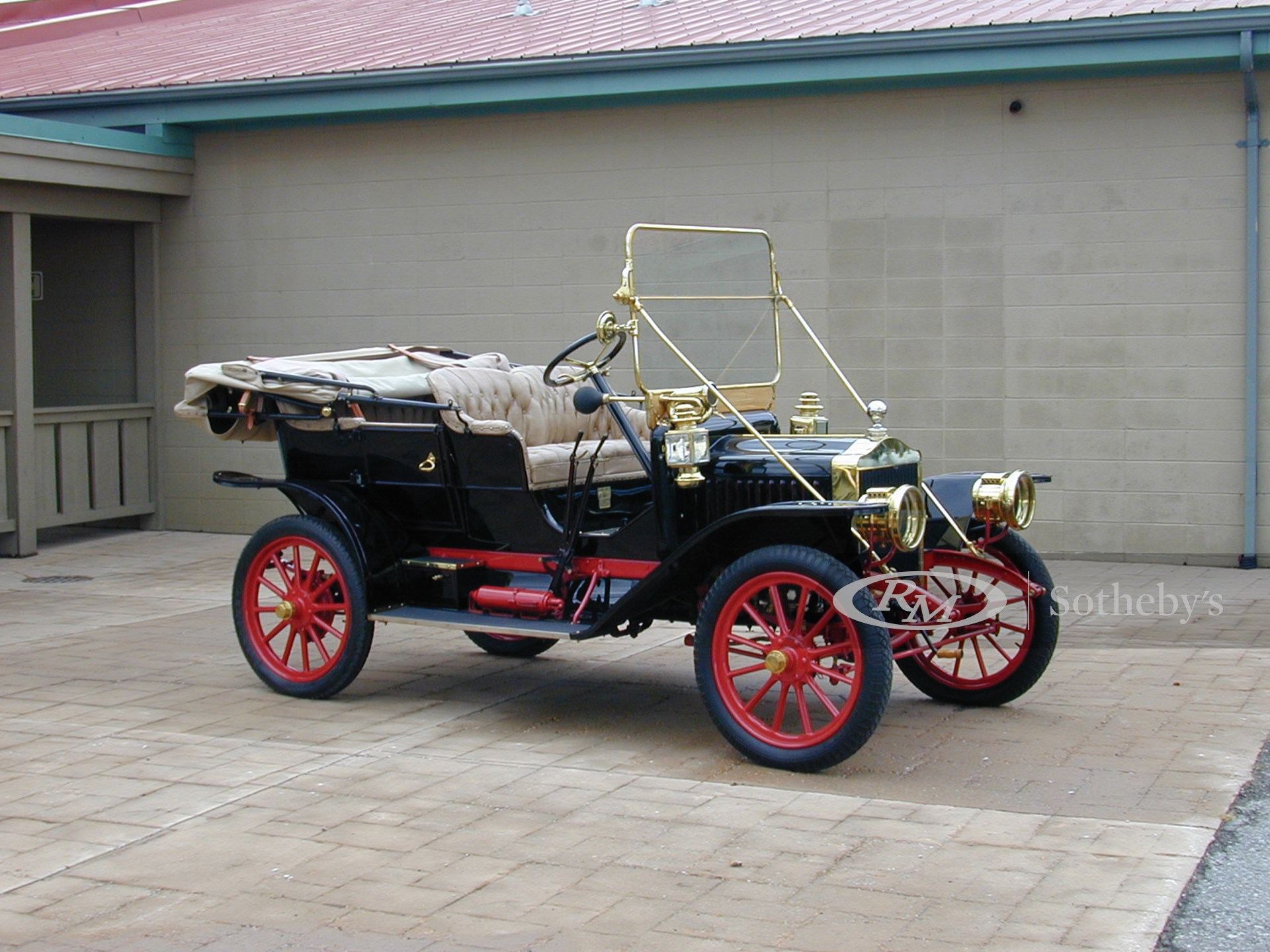 1910 Maxwell Model Q Touring 