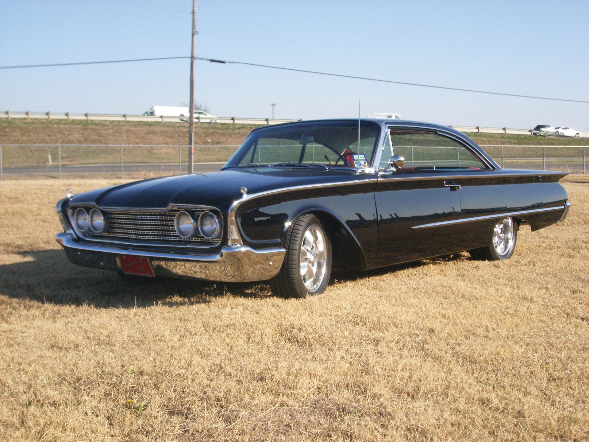 Ford Galaxie 1960 седан