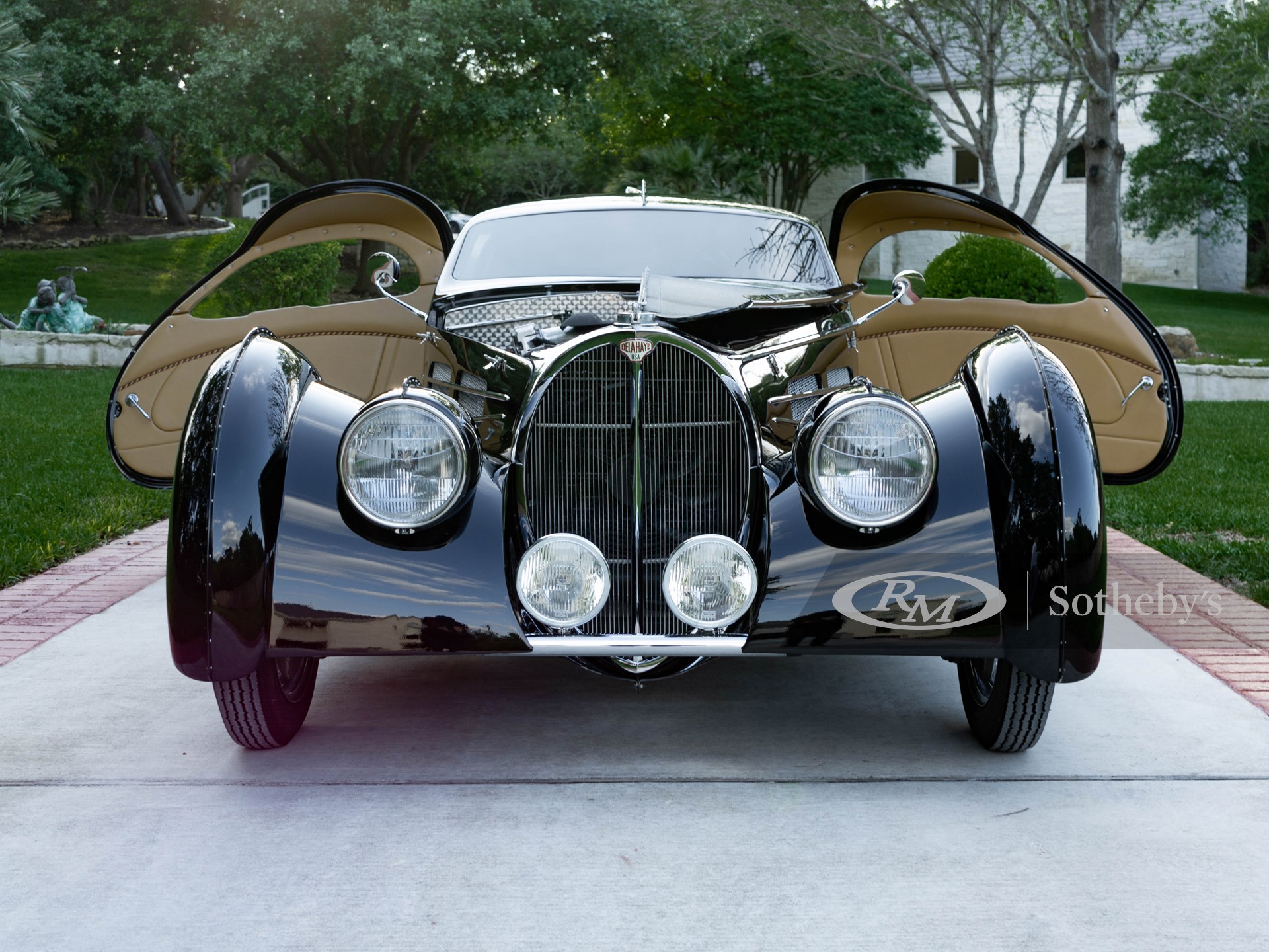 1939 Delahaye USA Pacific | Driving into Summer | RM Online Only