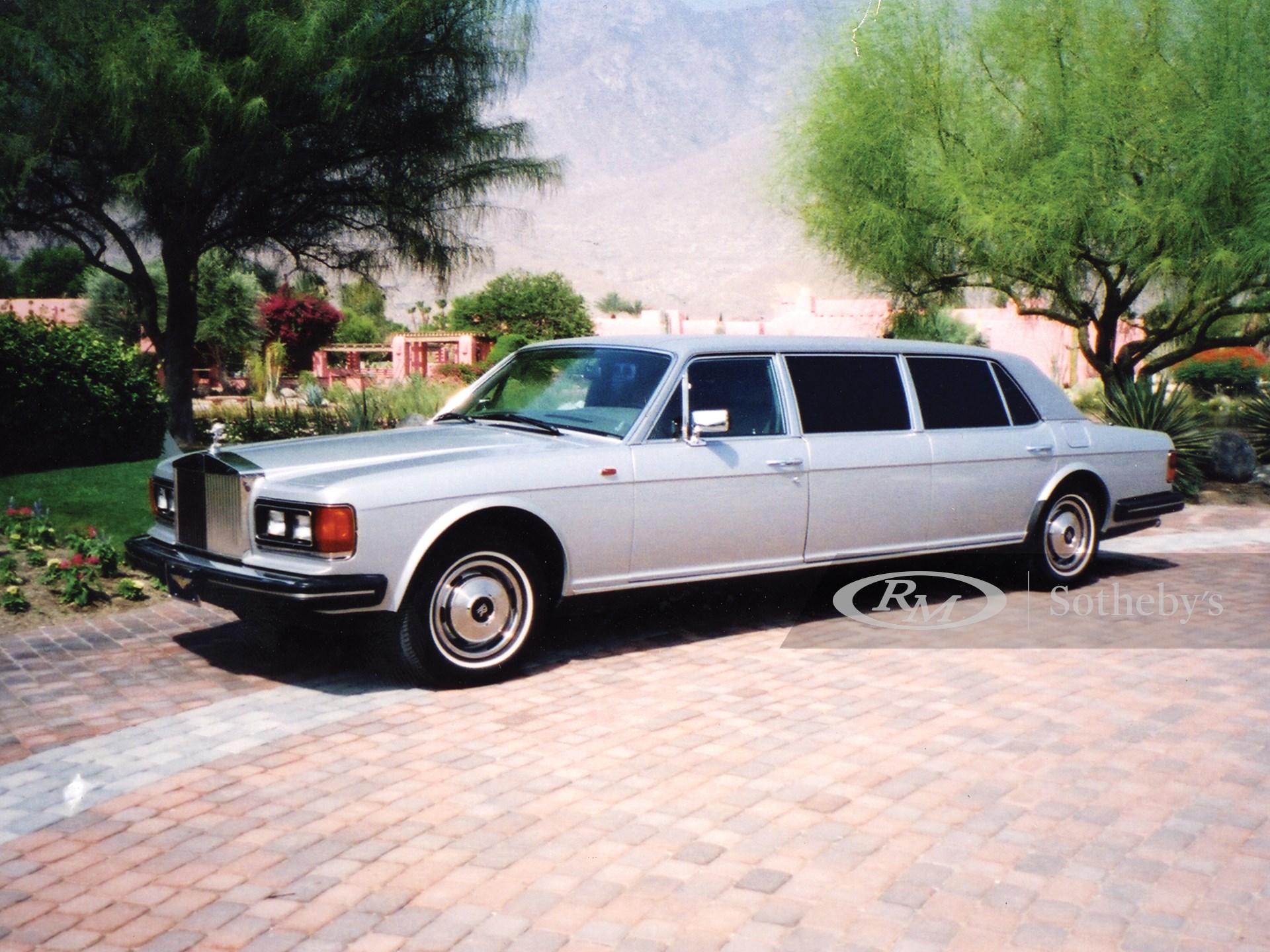 Rolls Royce Silver Spur 1985 Р»РёРјСѓР·РёРЅ