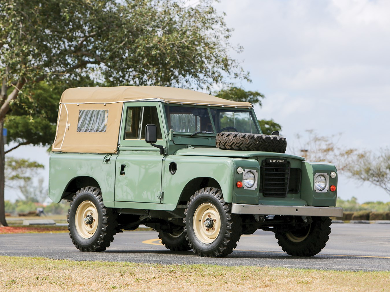 RM Sotheby's 1973 Land Rover 88 Series III Fort