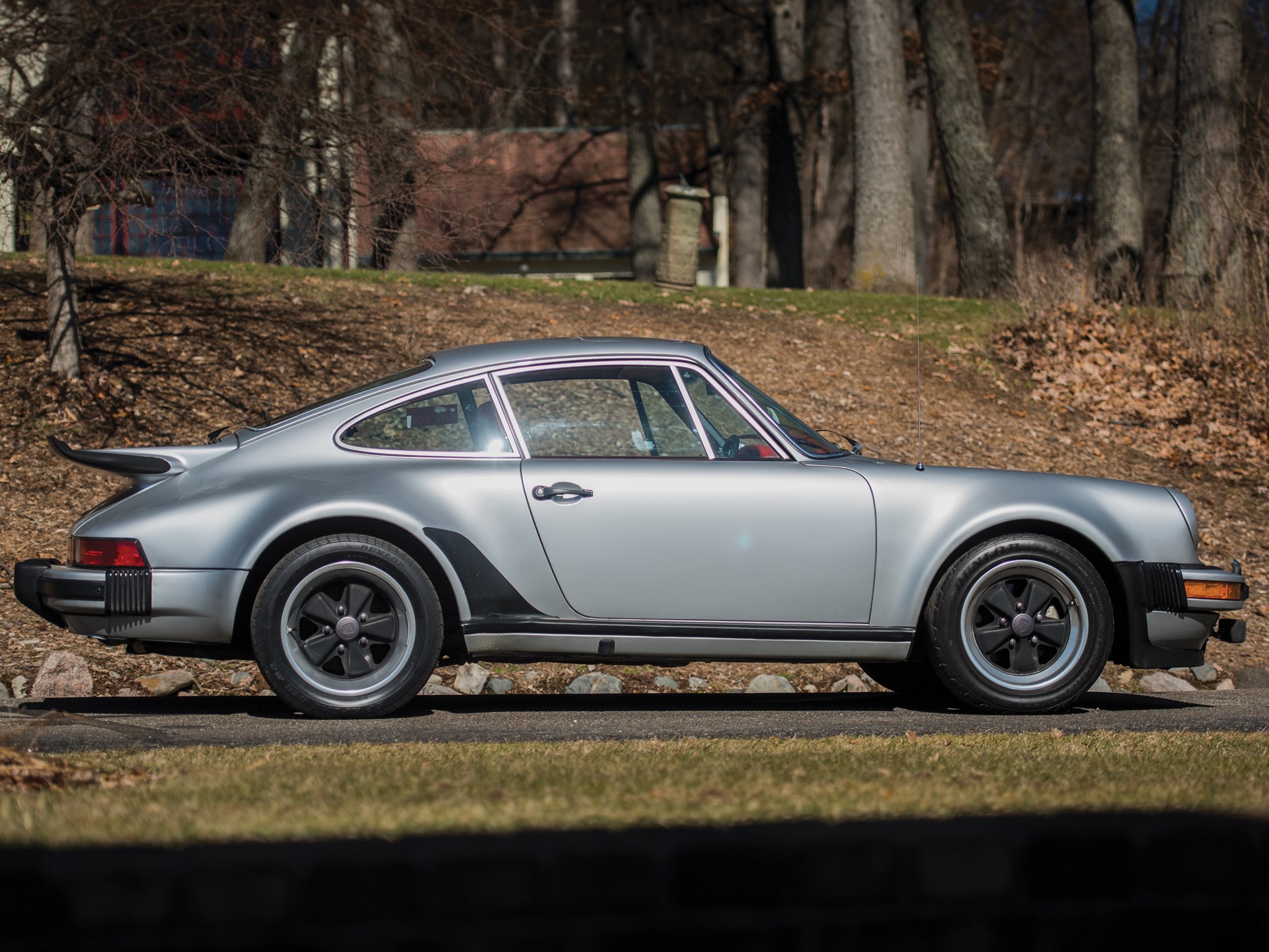 Porsche 911 turbo 1977