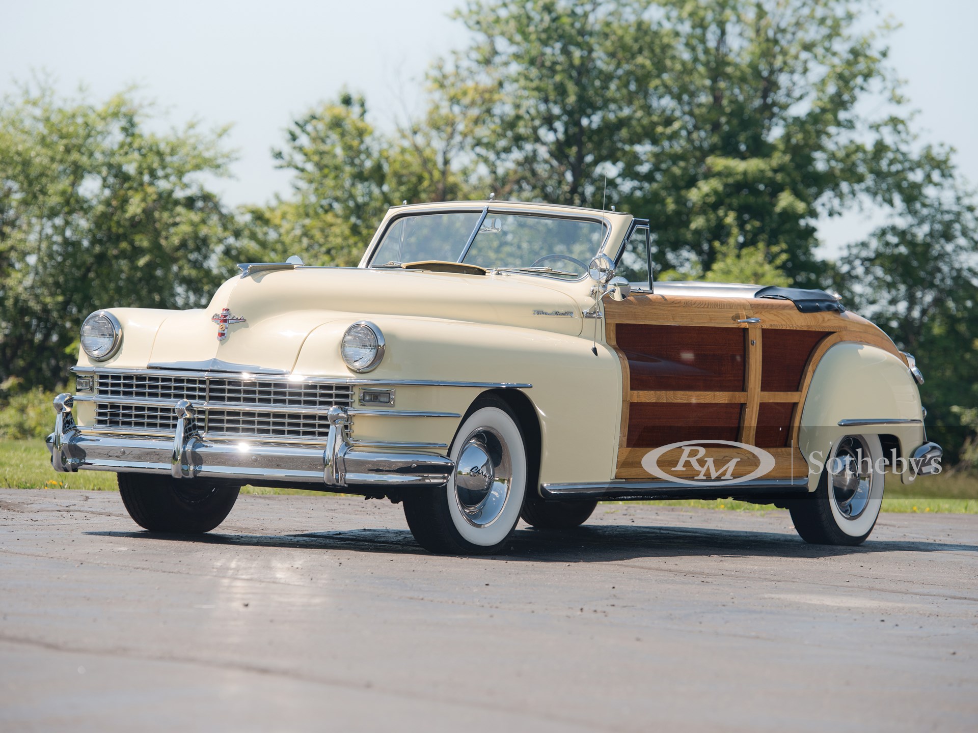 1948 Chrysler Town & Country Convertible | St. John's 2013 | RM Auctions