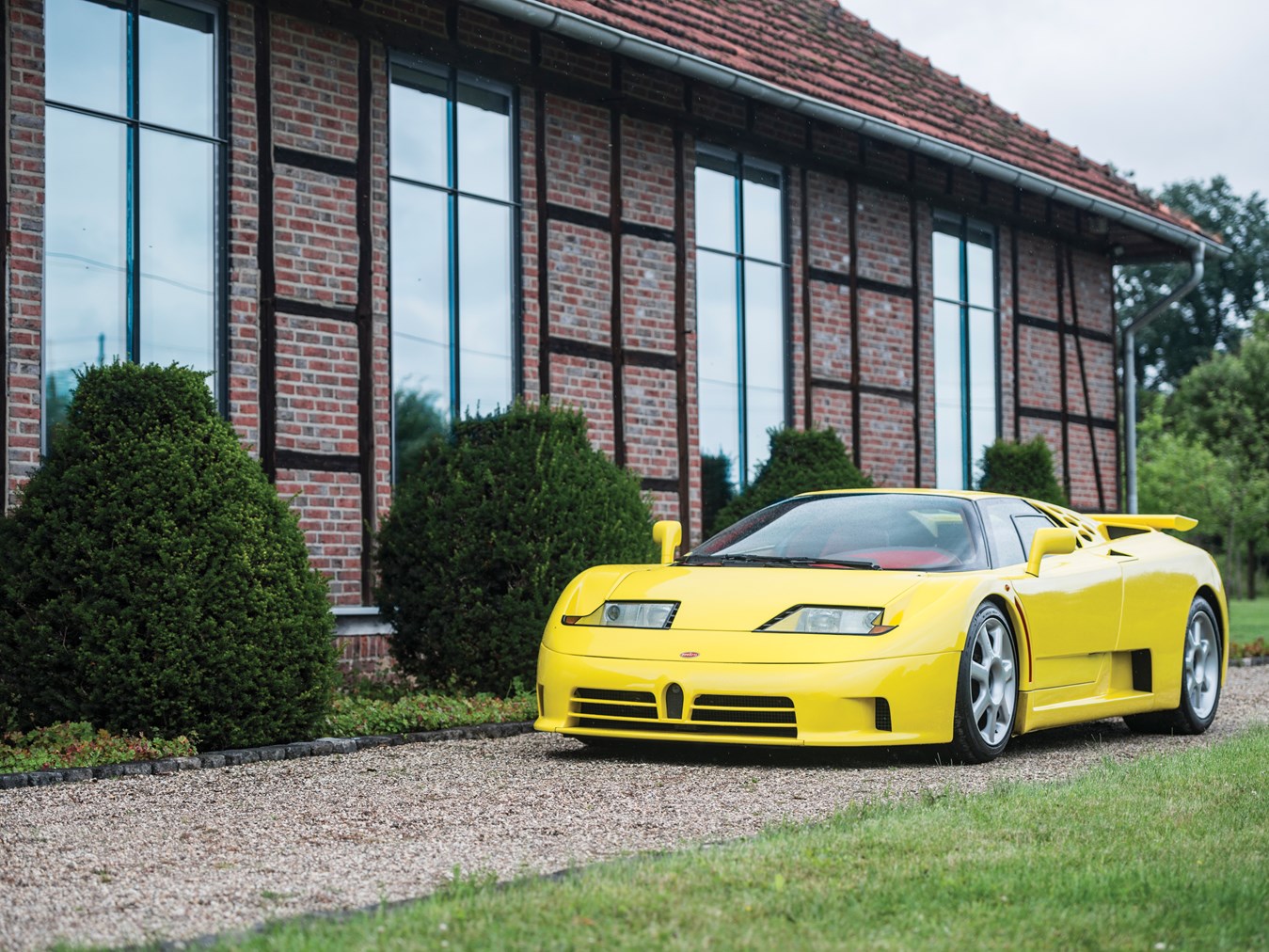 Bugatti eb110 super sport