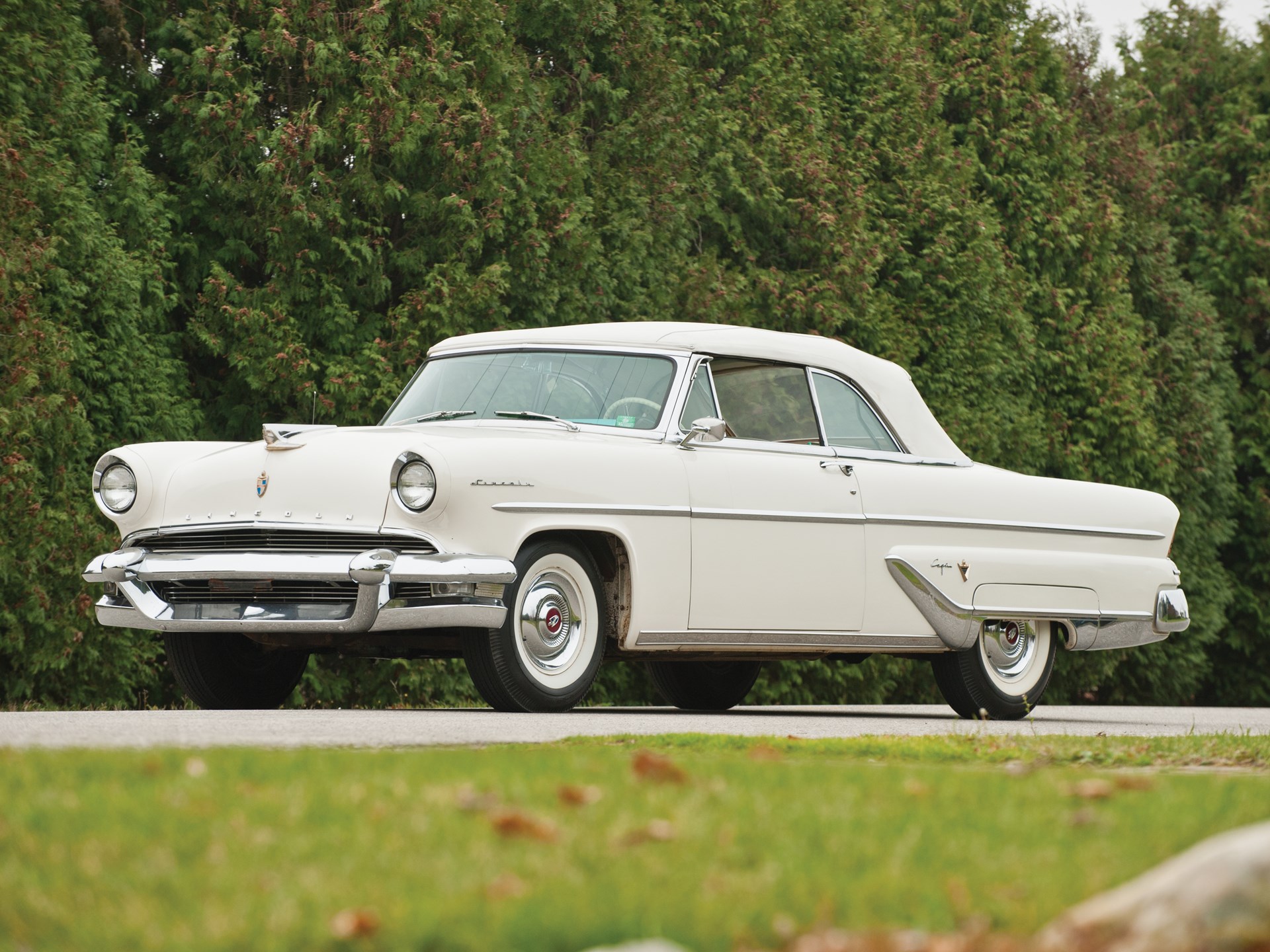 Lincoln capri 1955