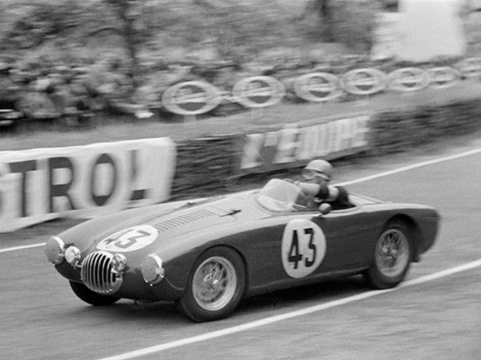 Diving into a corner, chassis 1147 is seen here on 13th June 1954 racing at the 24 Hours of Le Mans. Entered by Automobili OCSA, it was piloted by Lance Macklin and Pierre Leygonie.