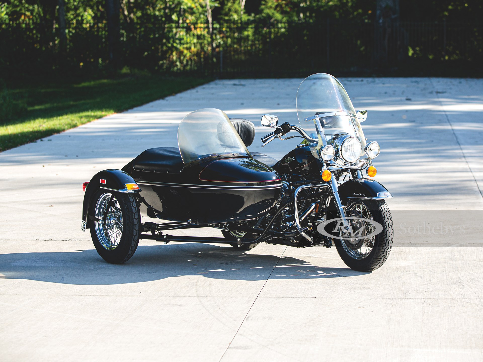 road king with sidecar