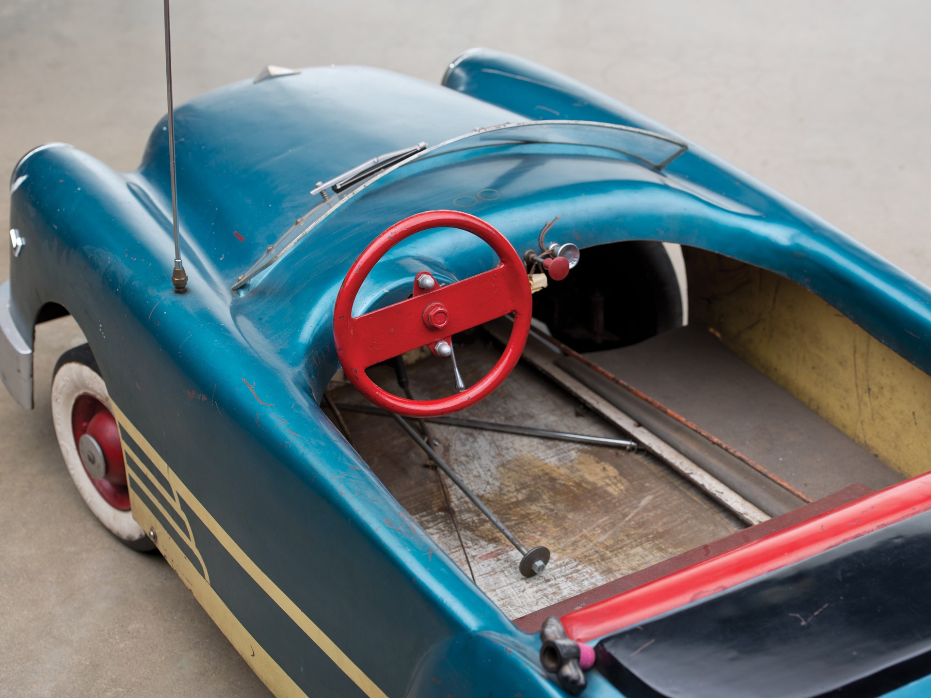 Gas-Powered Child’s Car | The Andrews Collection | RM Sotheby's