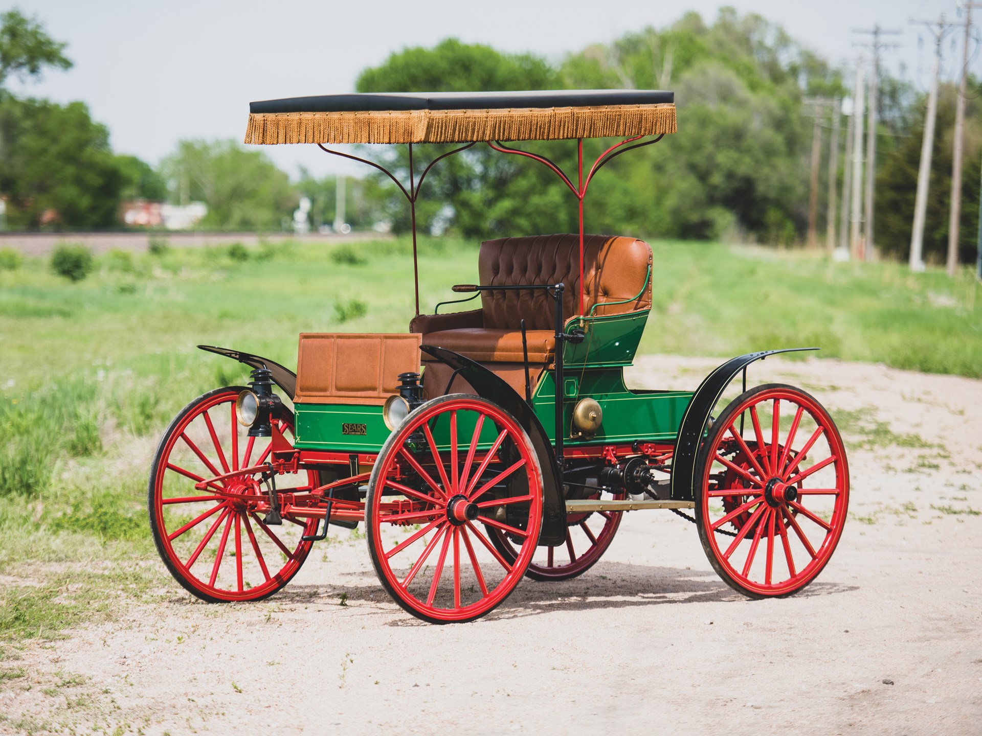 1908 Sears Model J Motor Buggy | Hershey 2019 | RM Sotheby's