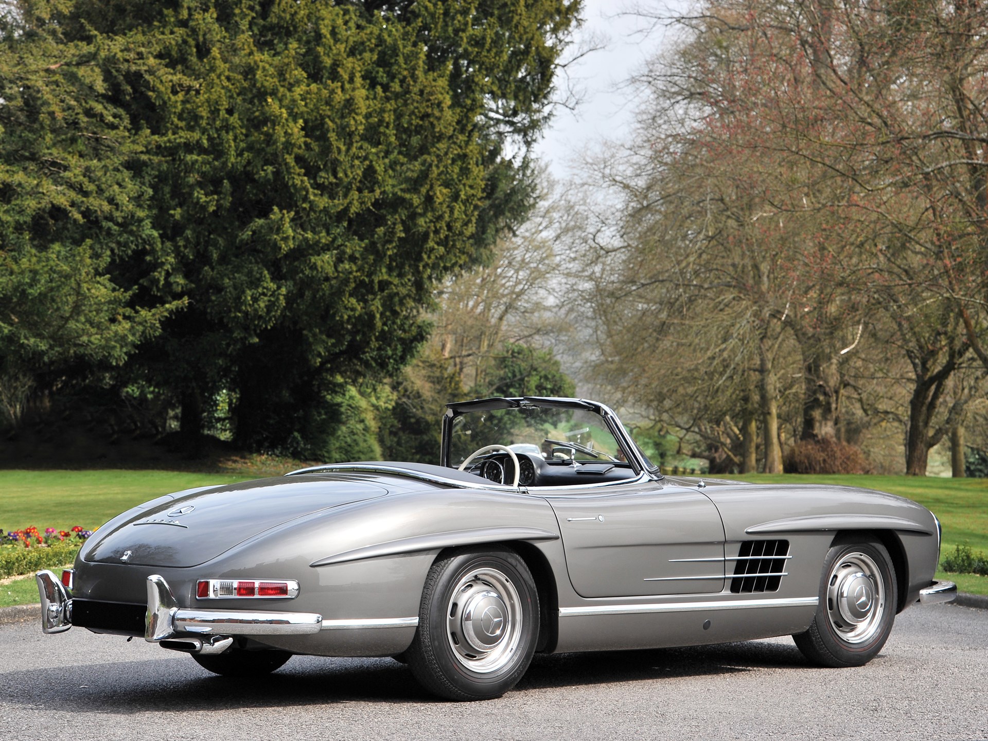 Родстер Mercedes Benz 300 SL