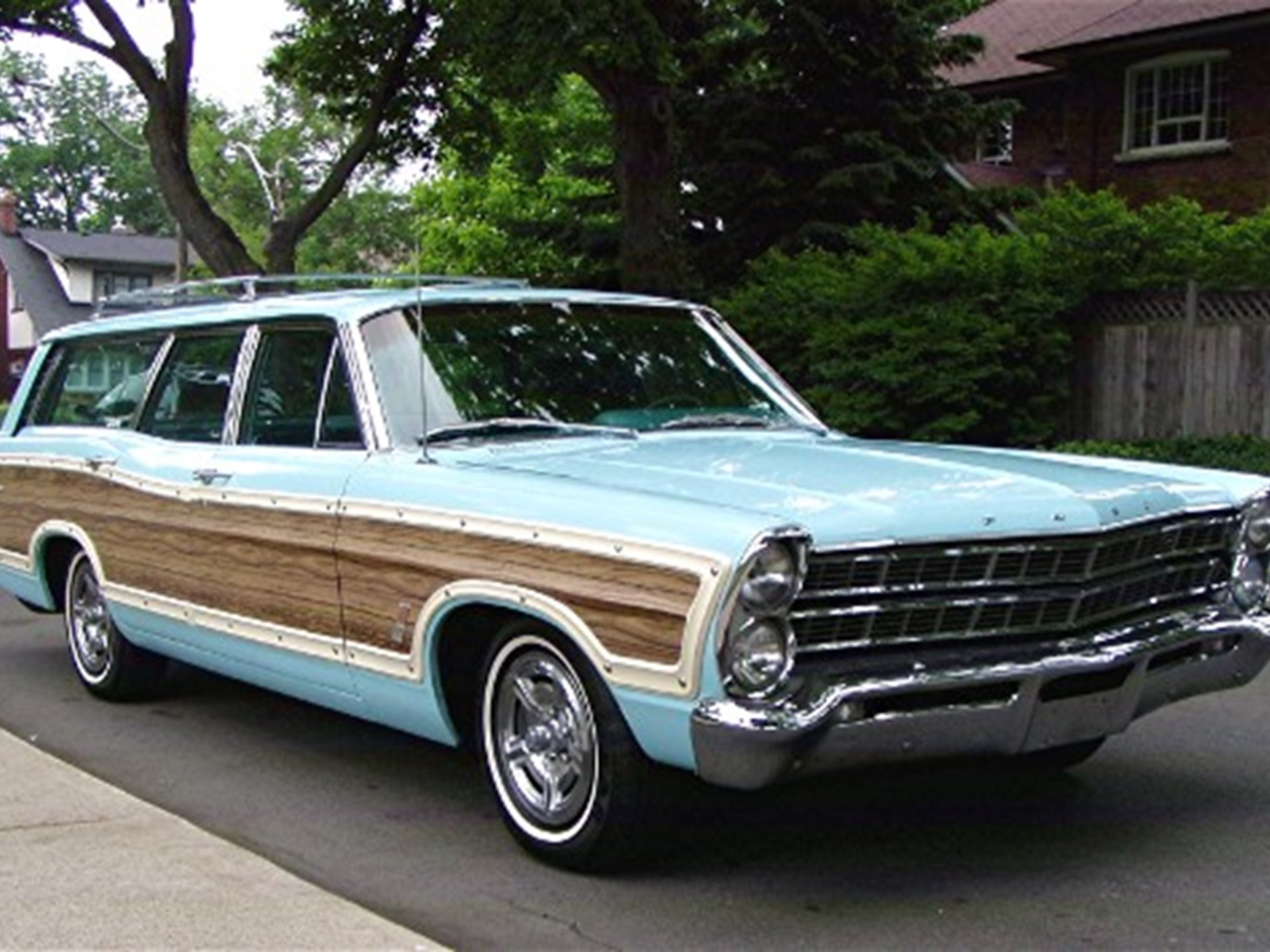 Ford Country Squire Station Wagon