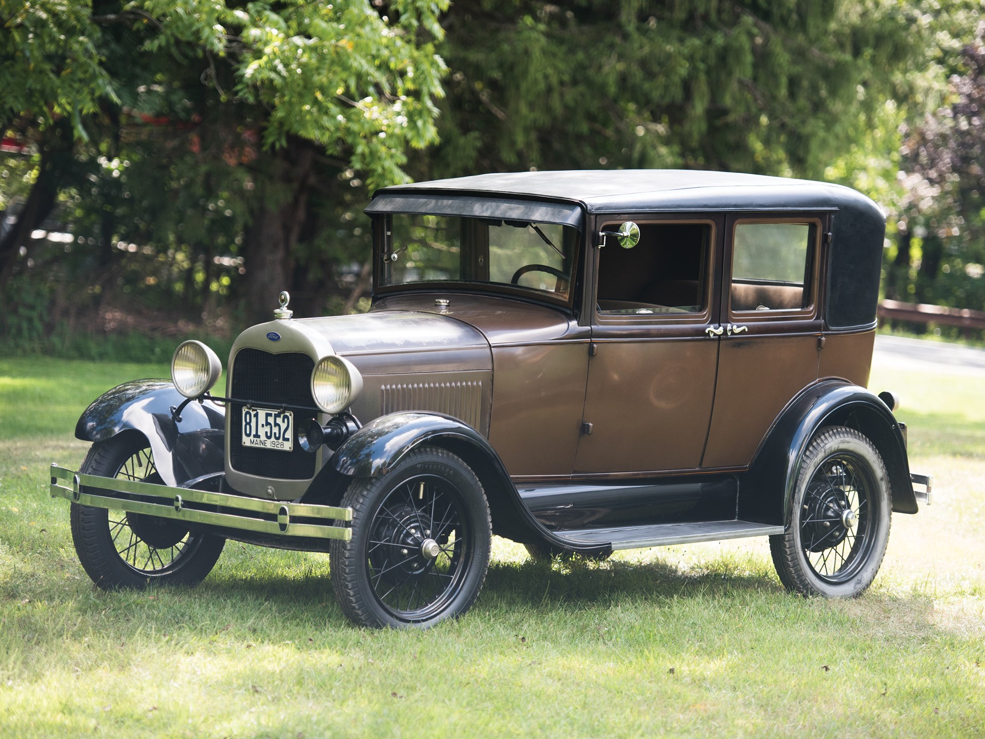 Sedan 1927