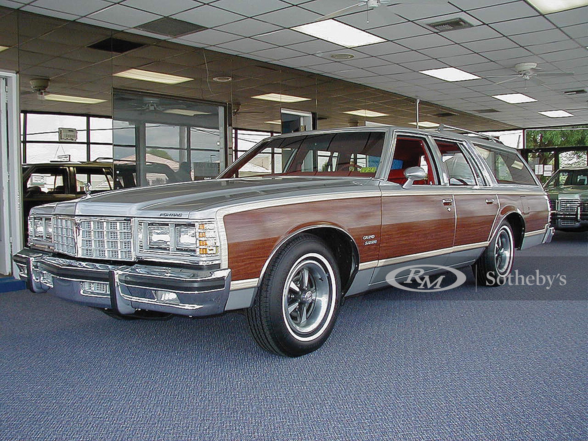 Pontiac grand safari