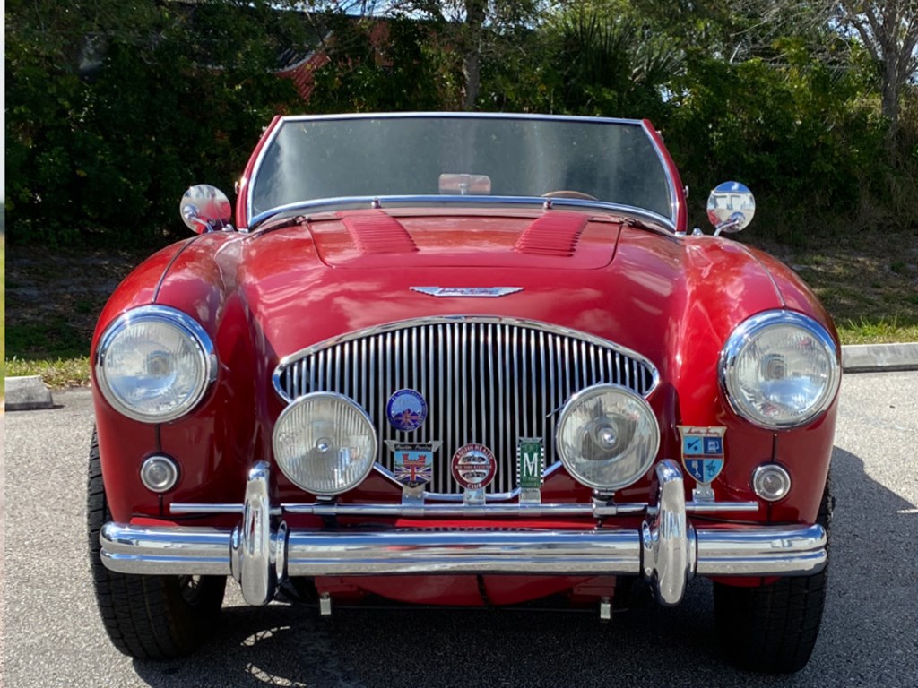 Three Healeys: Three Highly Evolved Austin-Healey Roadsters Duel Online ...