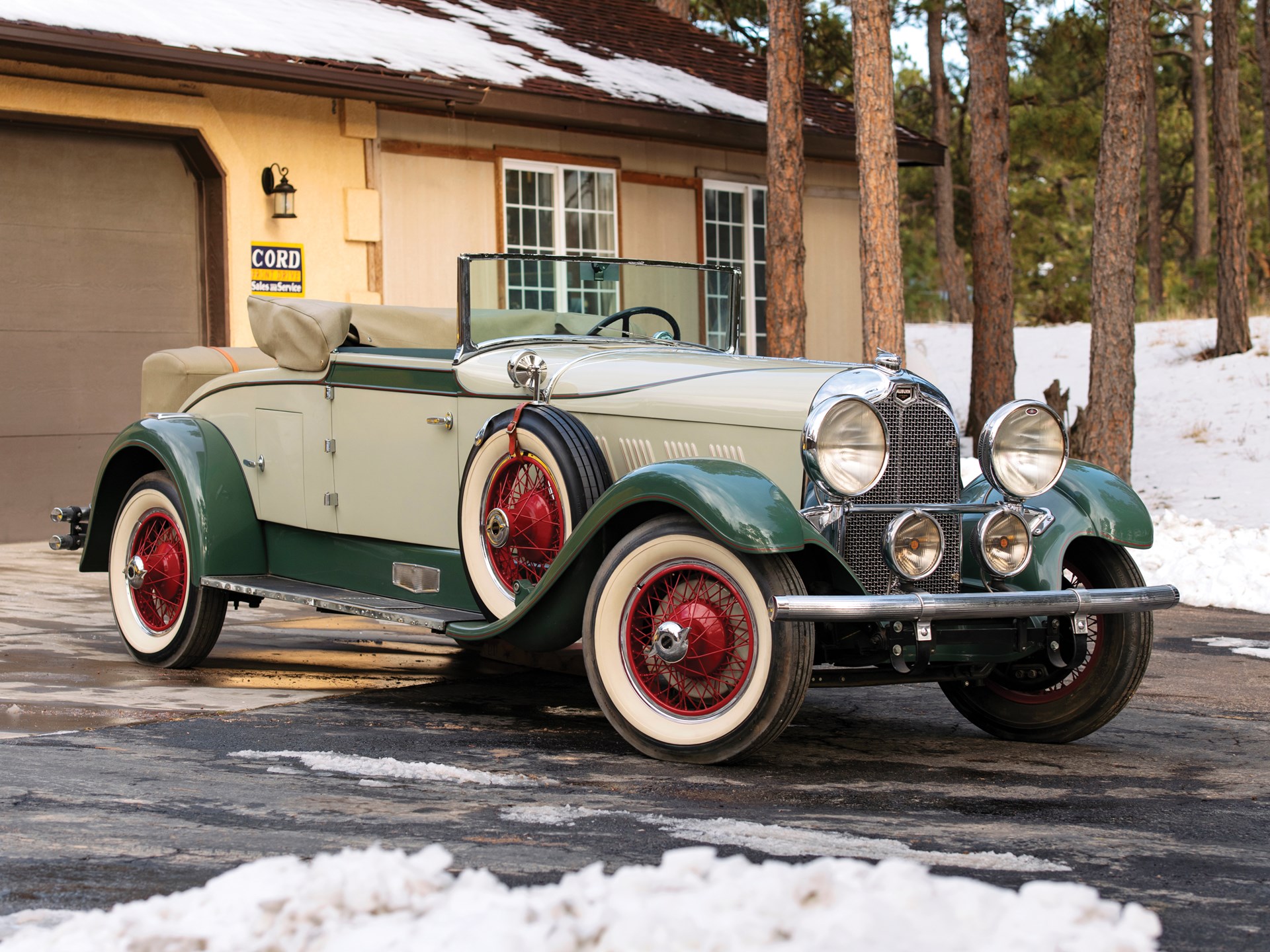 Автомобиль 120. Кабриолет 1928. Auburn Cabriolet 1999. Auburn Cabriolet 1980. 1928 Town Cabriolet.