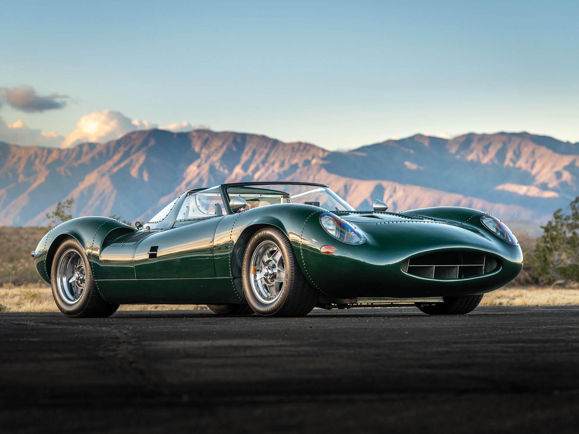 Jaguar xj13 1966