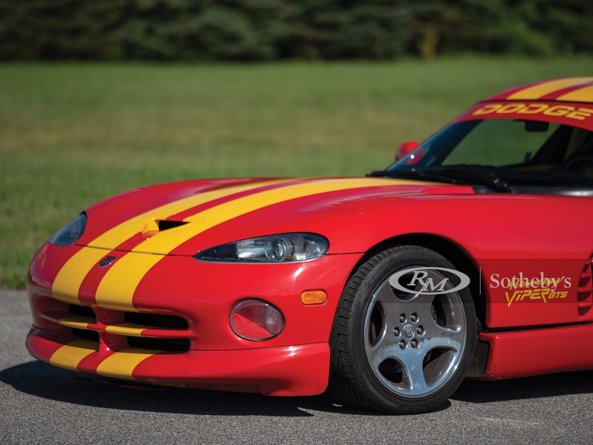 Dodge viper hennessey