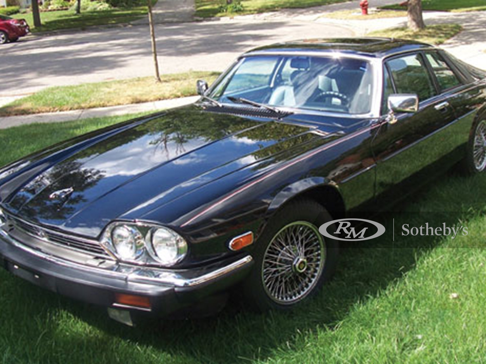 1986 Jaguar XJS Sedan 