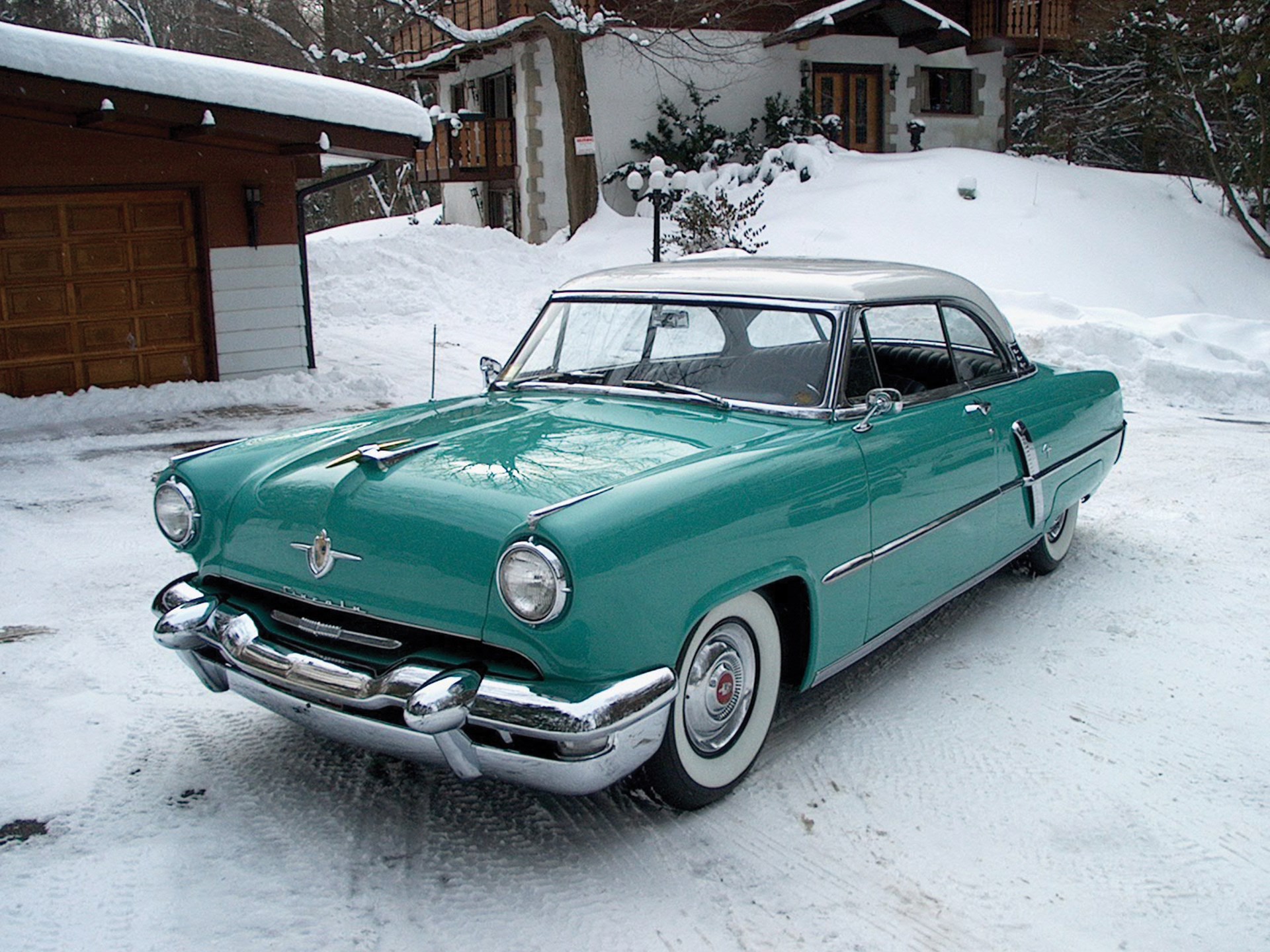 1953 Ford Crestline