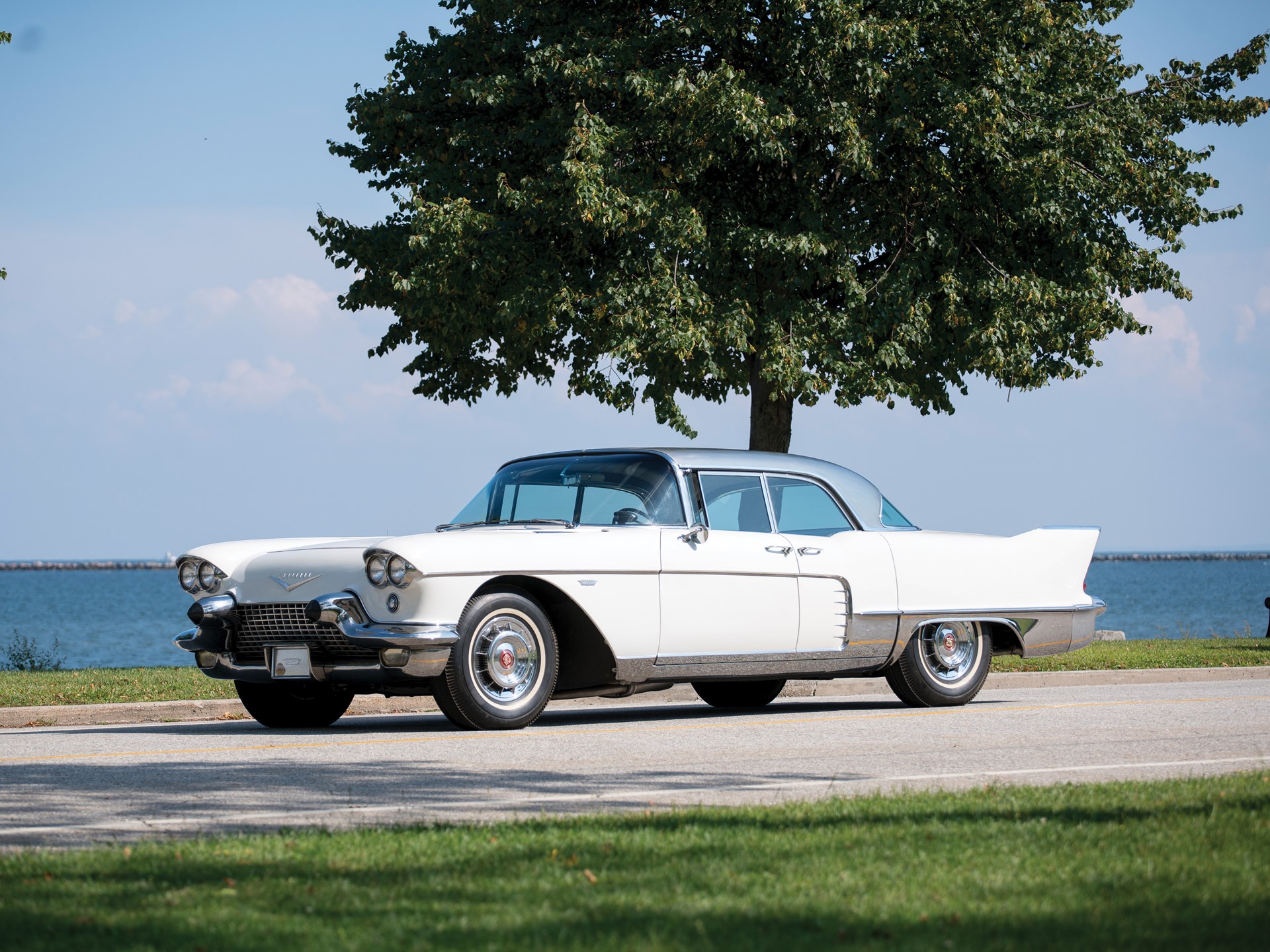 Cadillac eldorado brougham