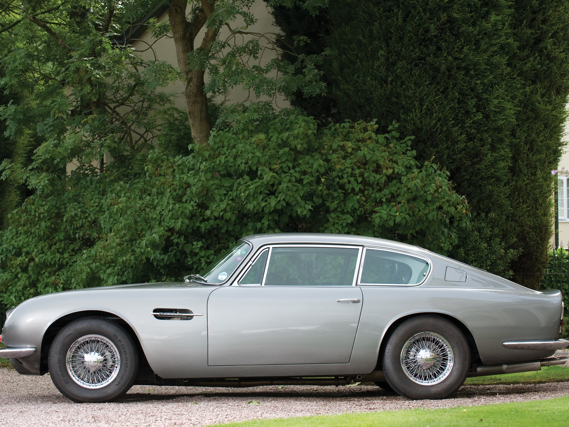 Астон Мартин db5 Vantage 1970