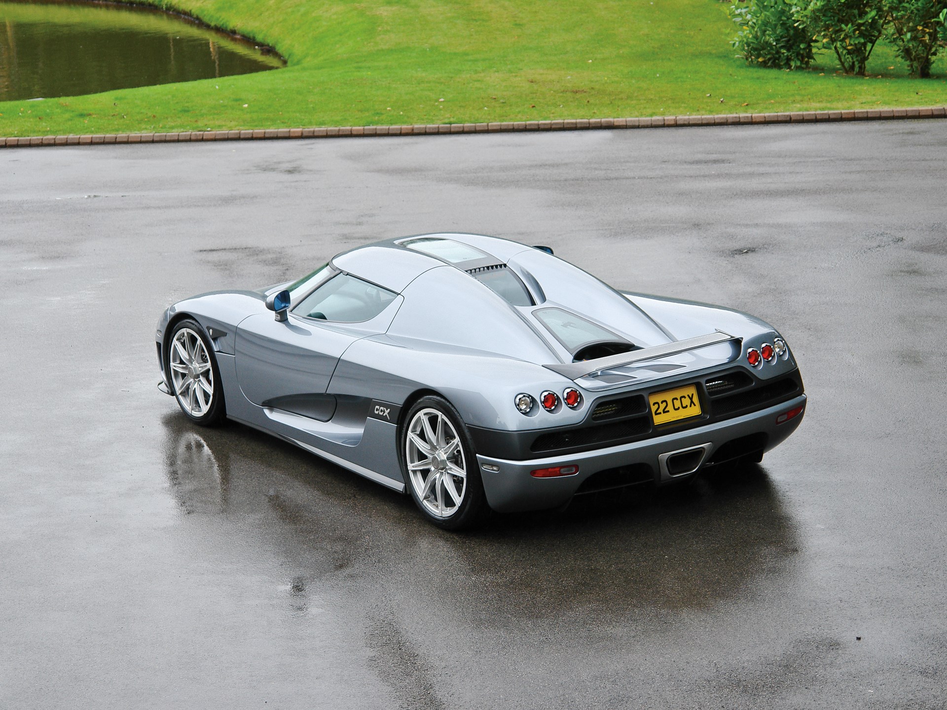 Koenigsegg сс850