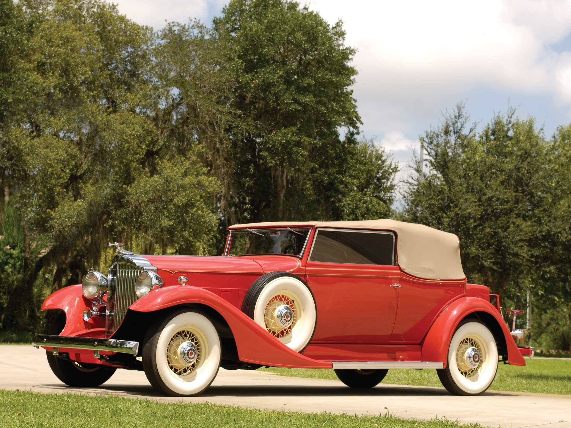 1933 Packard Twelve Convertible Victoria