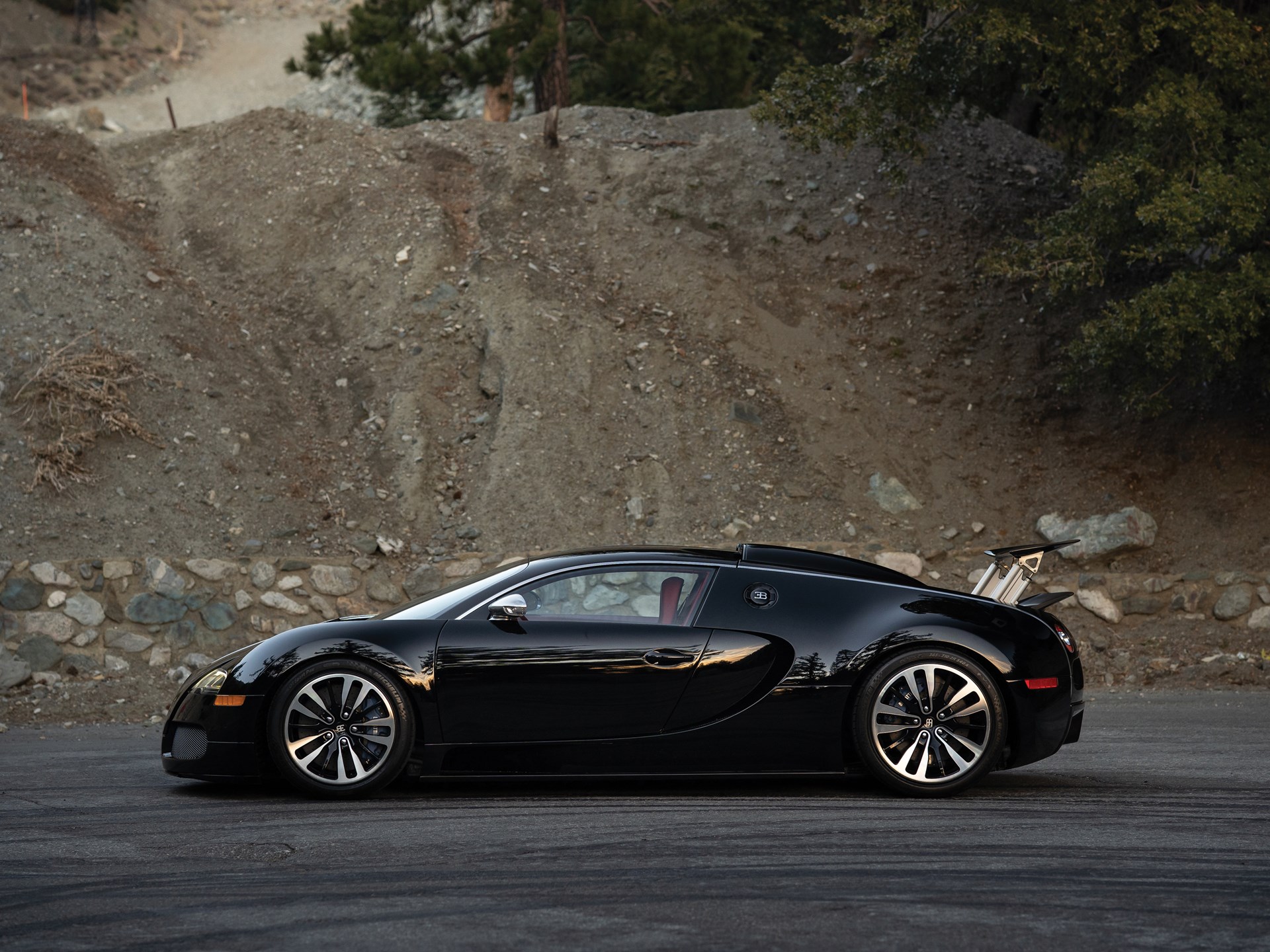 Rm Sotheby S 2010 Bugatti Veyron 16 4 Sang Noir Amelia