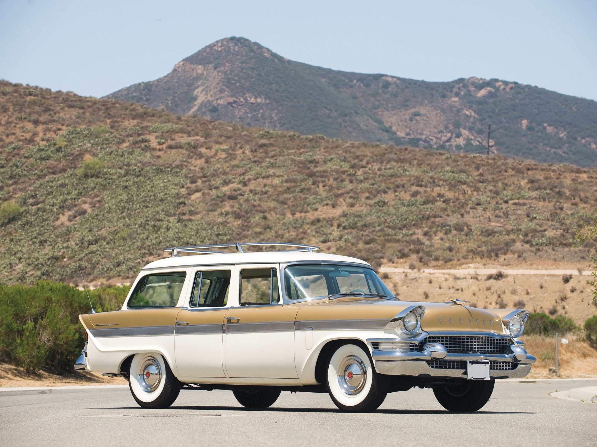 Packard Station sedan