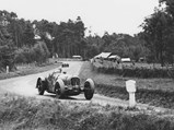 The Delahaye turns into the last corner of Arnage during the 1938 24 Hours of Le Mans.