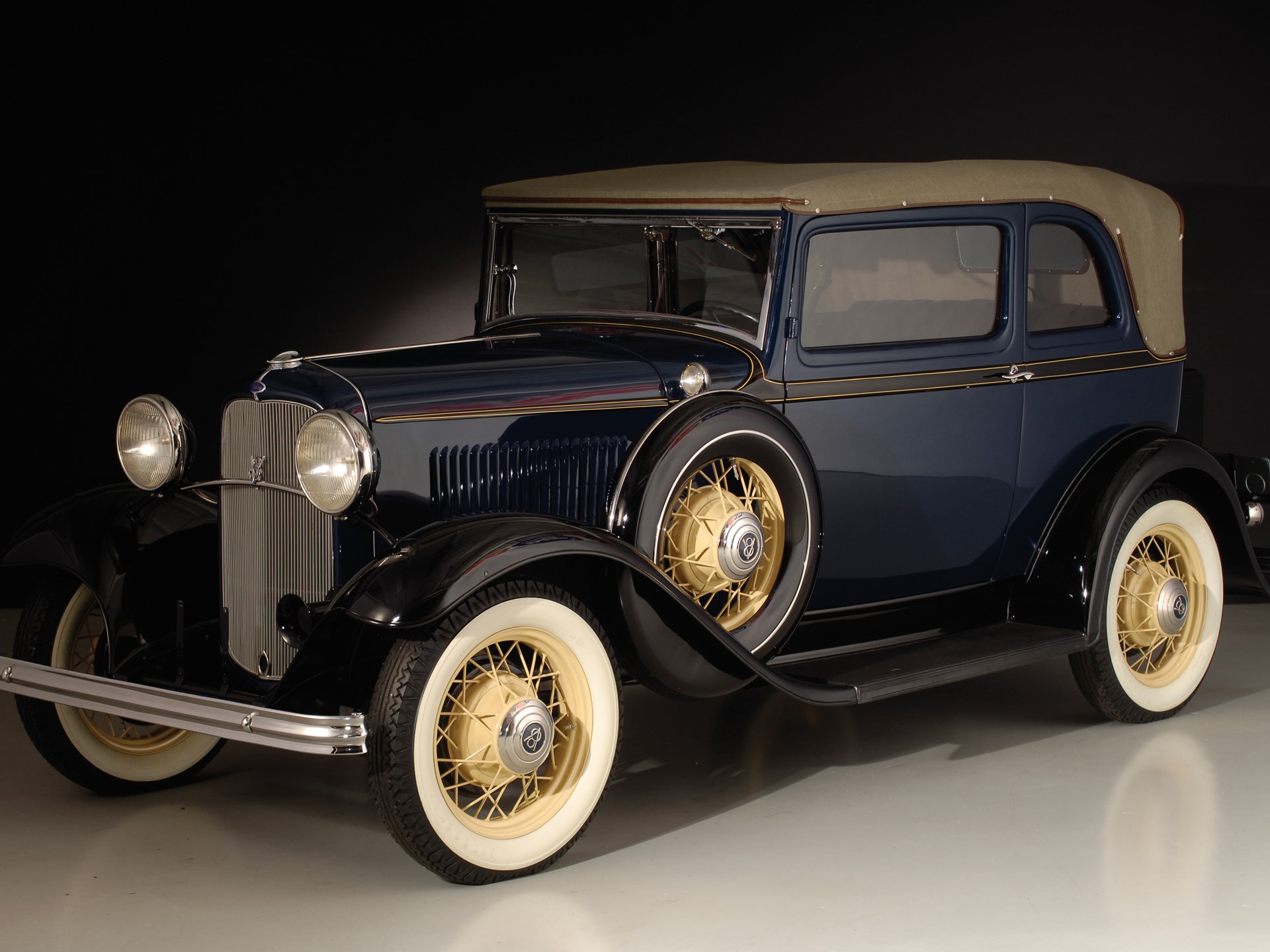 1932 Ford B400 Convertible Sedan | The Dingman Ford Collection | RM ...