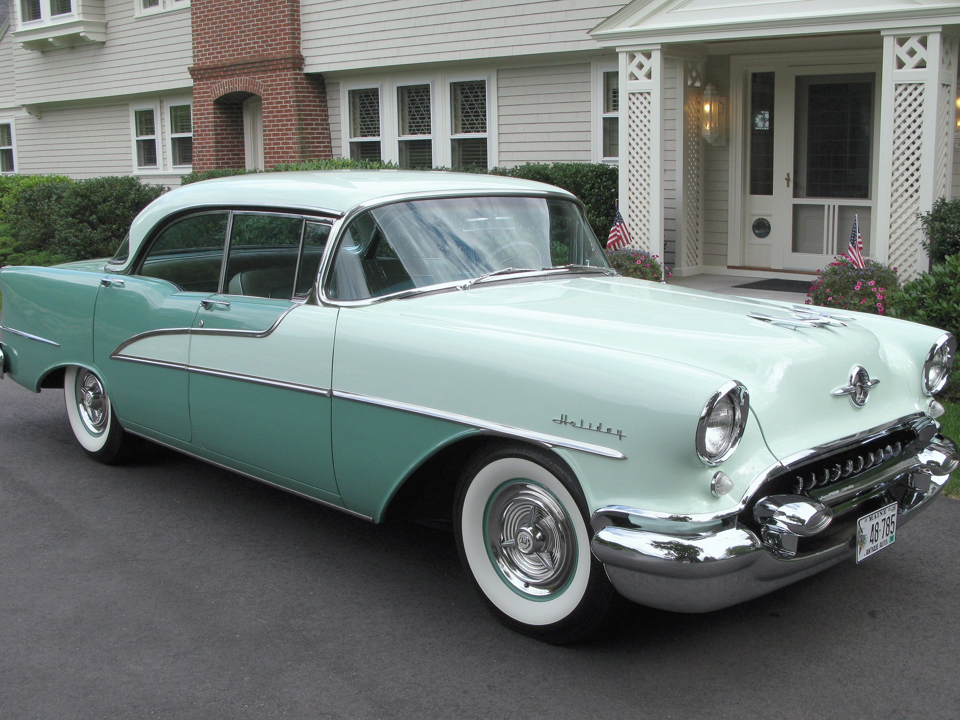 1955 Oldsmobile 98 Holiday Hardtop Sedan | Hershey 2011 | RM Sotheby's