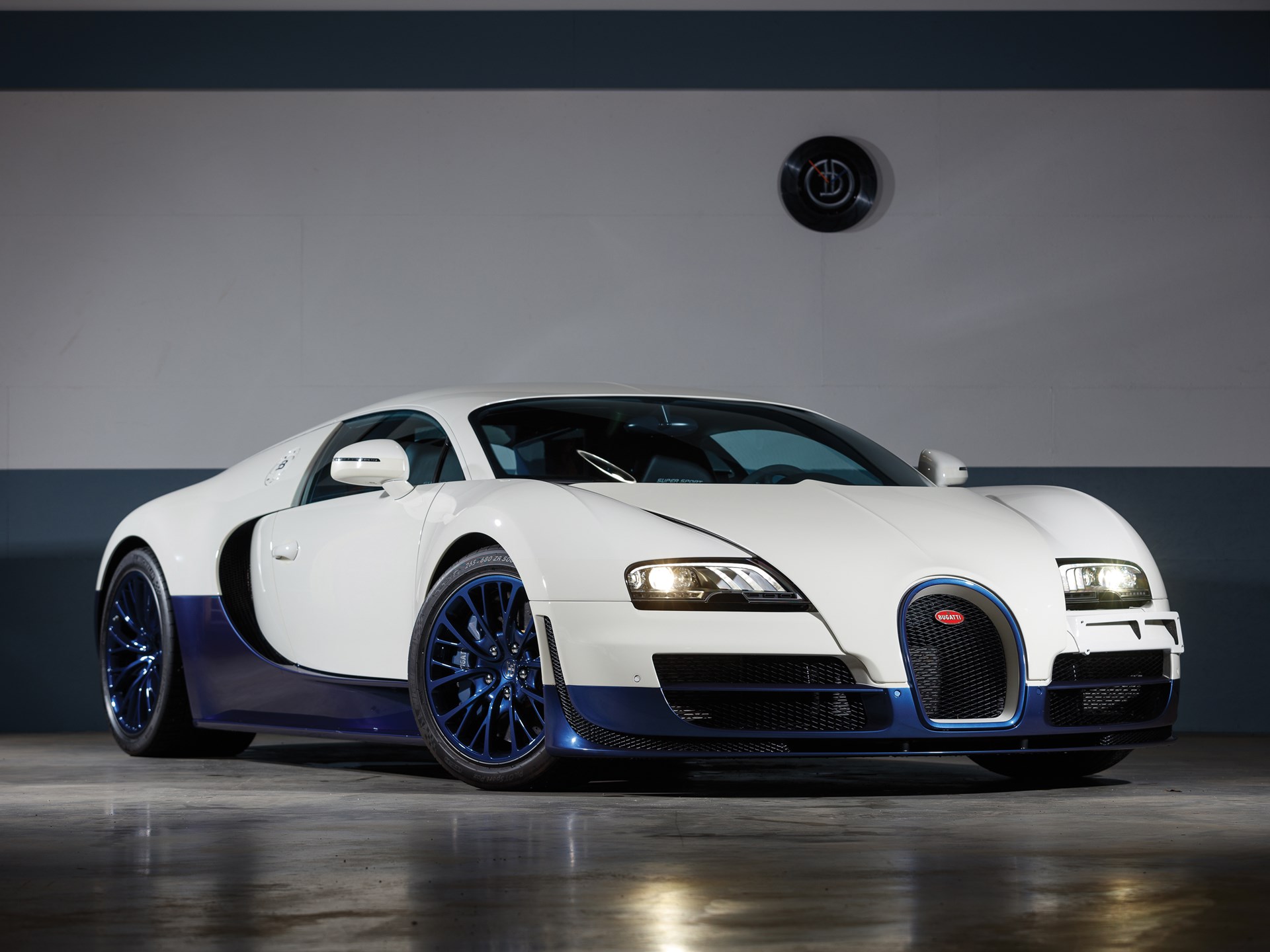 Rm Sotheby S 2012 Bugatti Veyron 16 4 Super Sport Paris 2020