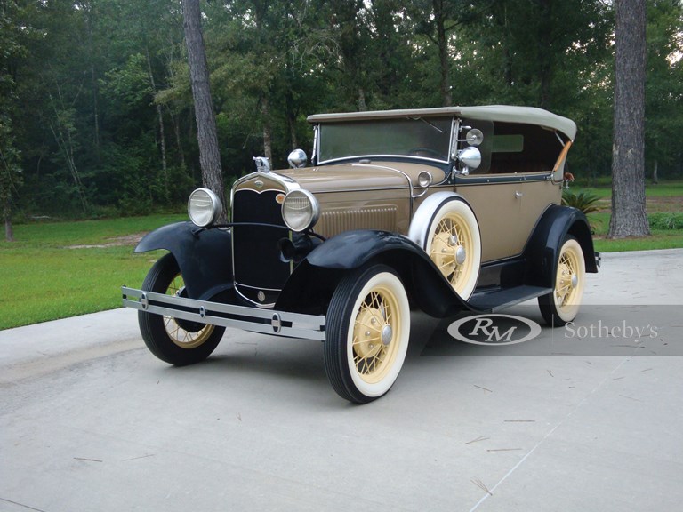 1931 Ford Model A Deluxe Two-Door Phaeton