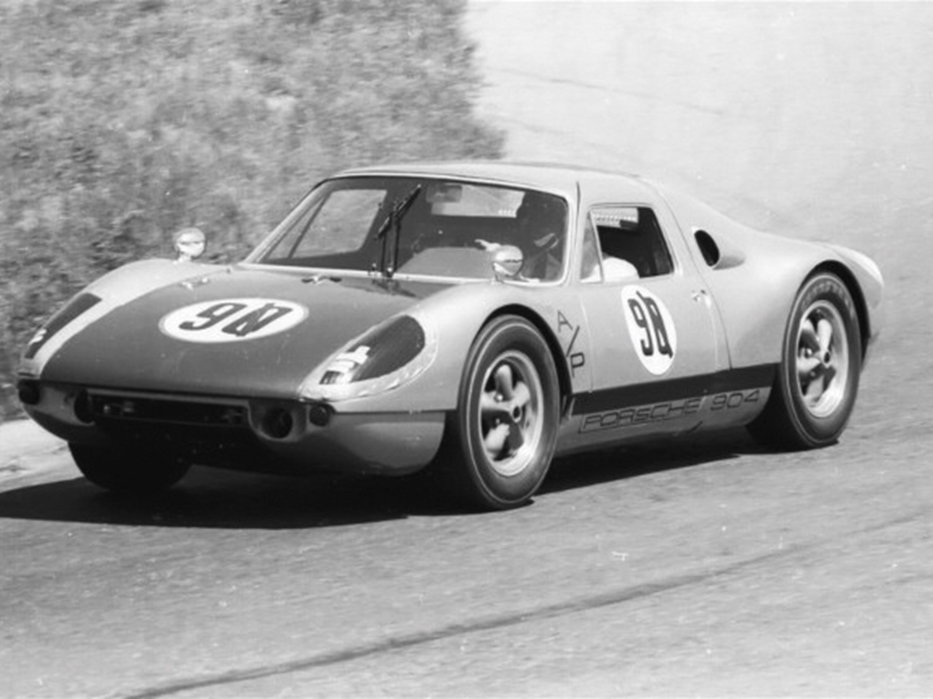 Porsche 904/8