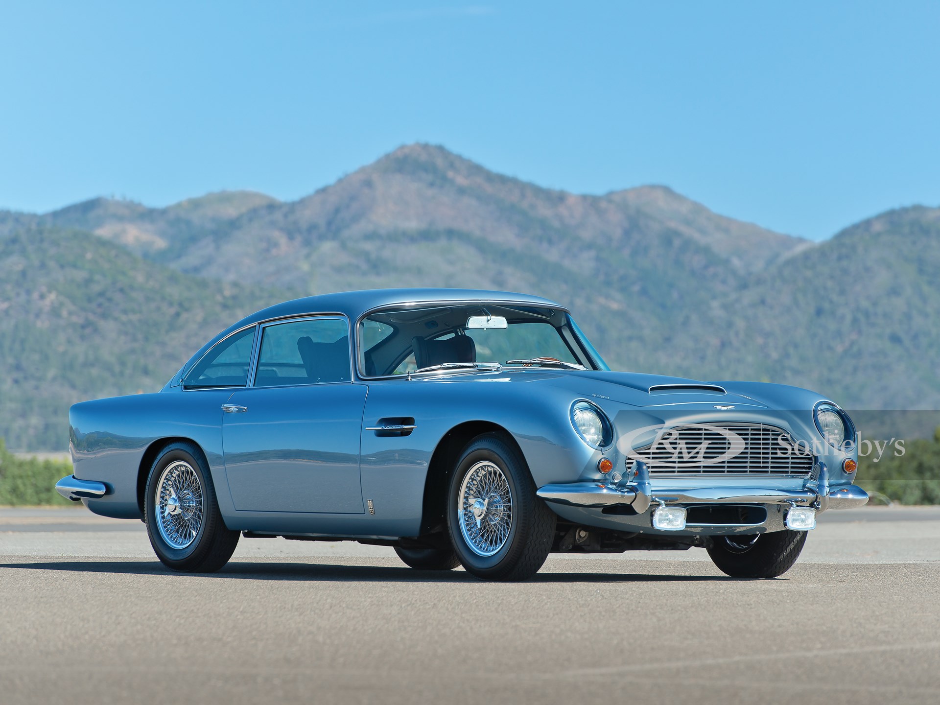 Aston martin 1965