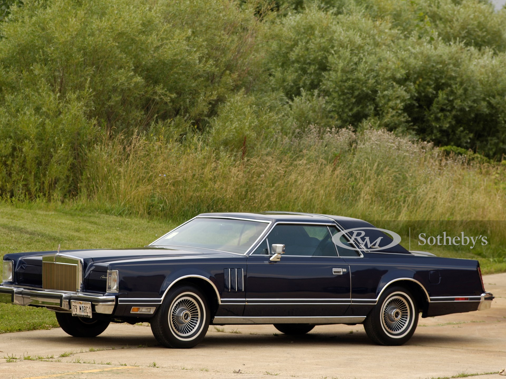 Lincoln continental mark v